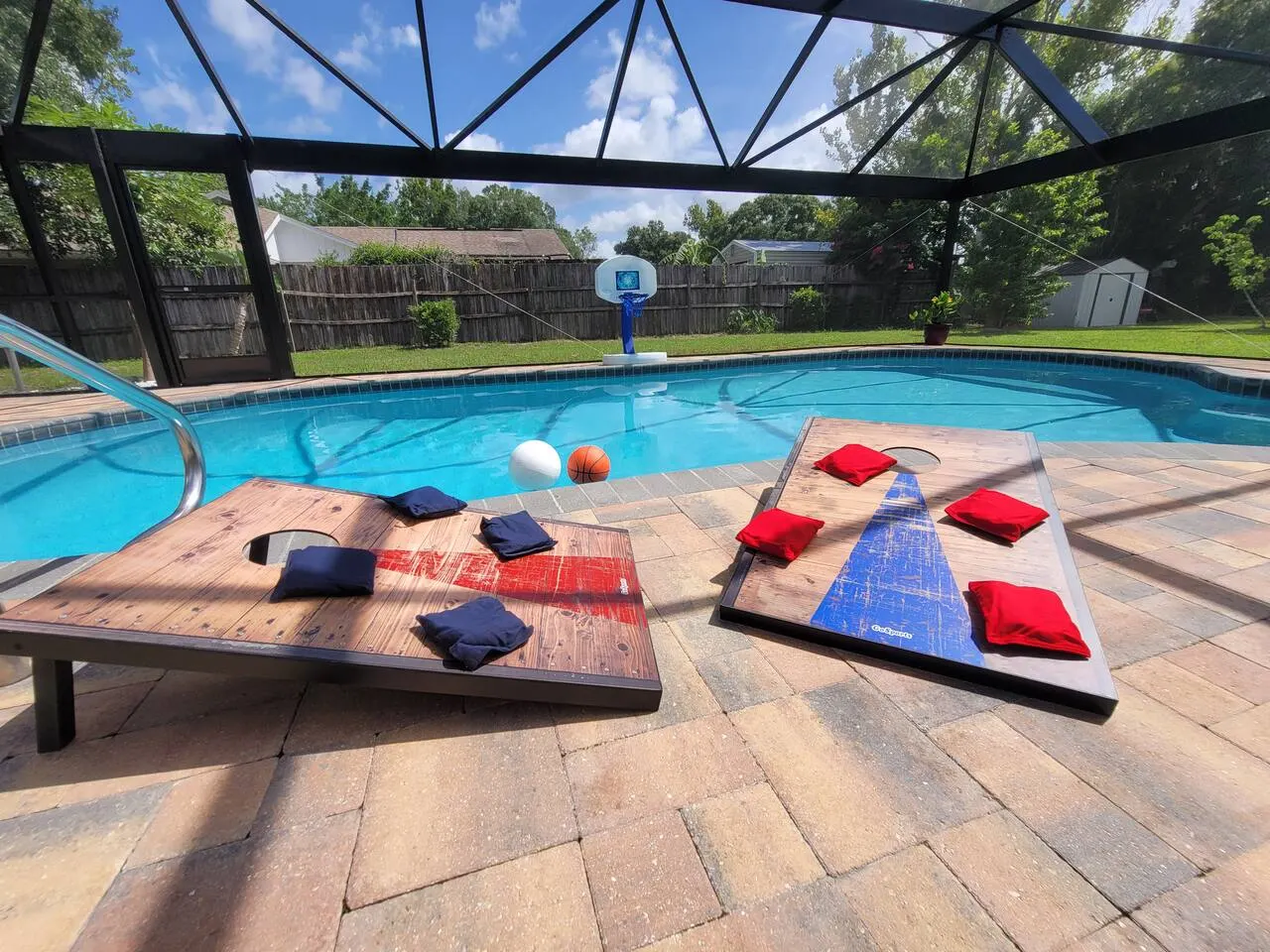 IMG Retreat • Heated Pool • 4BR — photo 3