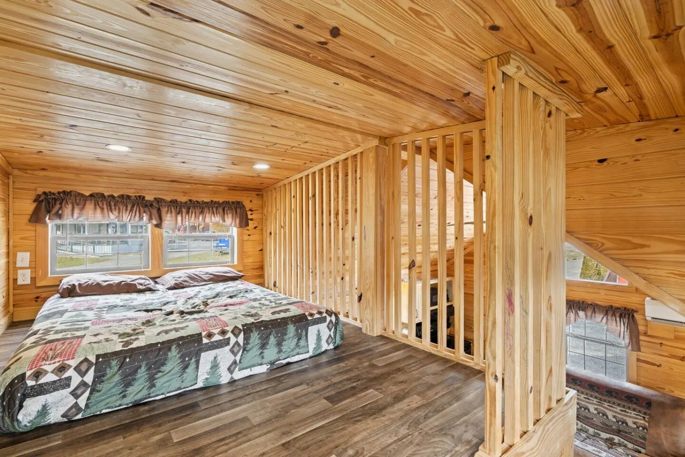 Riverfront Cabin Deck, Fire Pit & Near Smokies 12