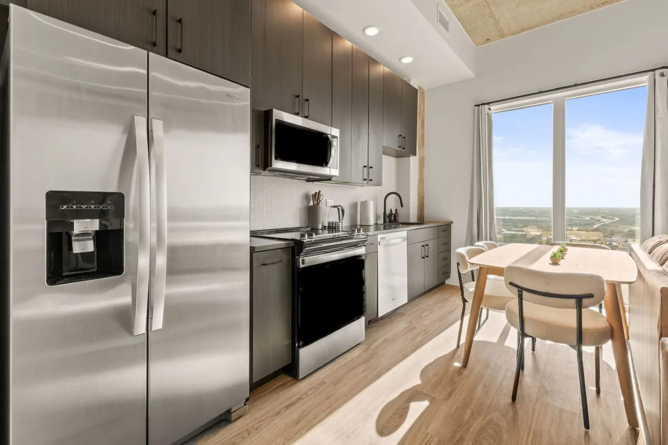 Channelside Tampa 1BR Gym, Pool, Parking 10