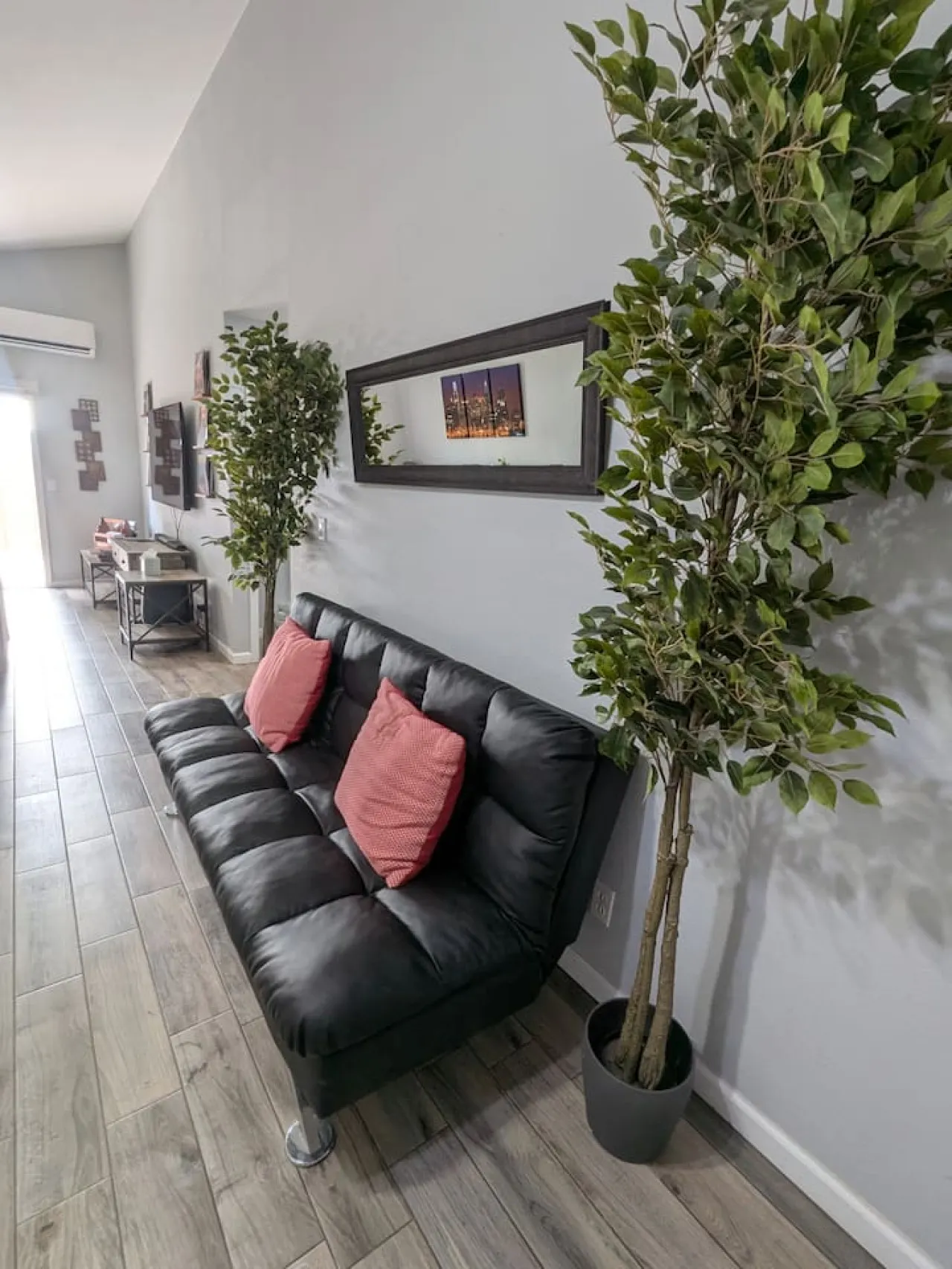 Stylish 3BR Pet-Friendly Home in Chandler 7