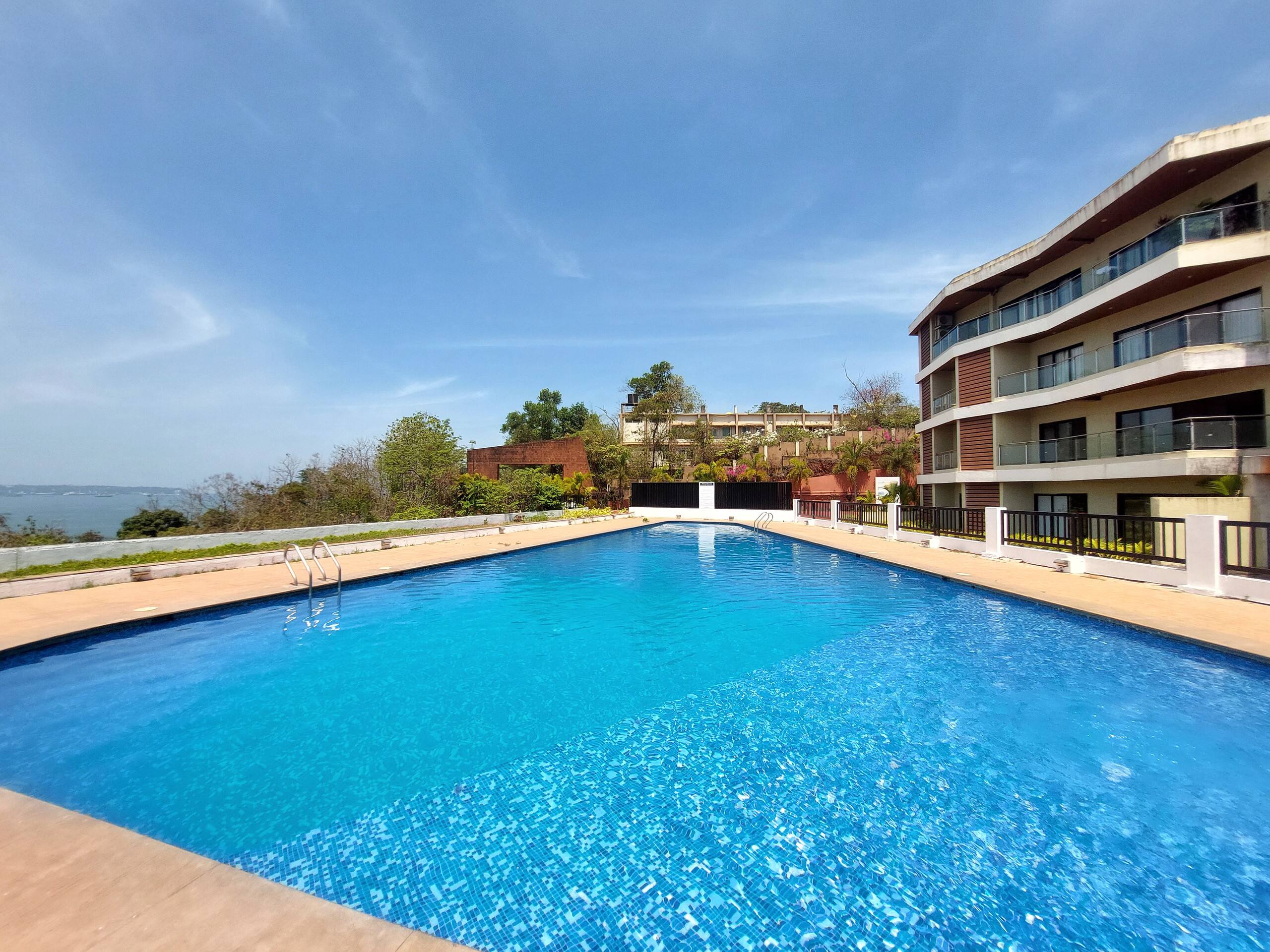 Panoramic Sea View 2BHK | Nr. Casinos | Mirashya 5