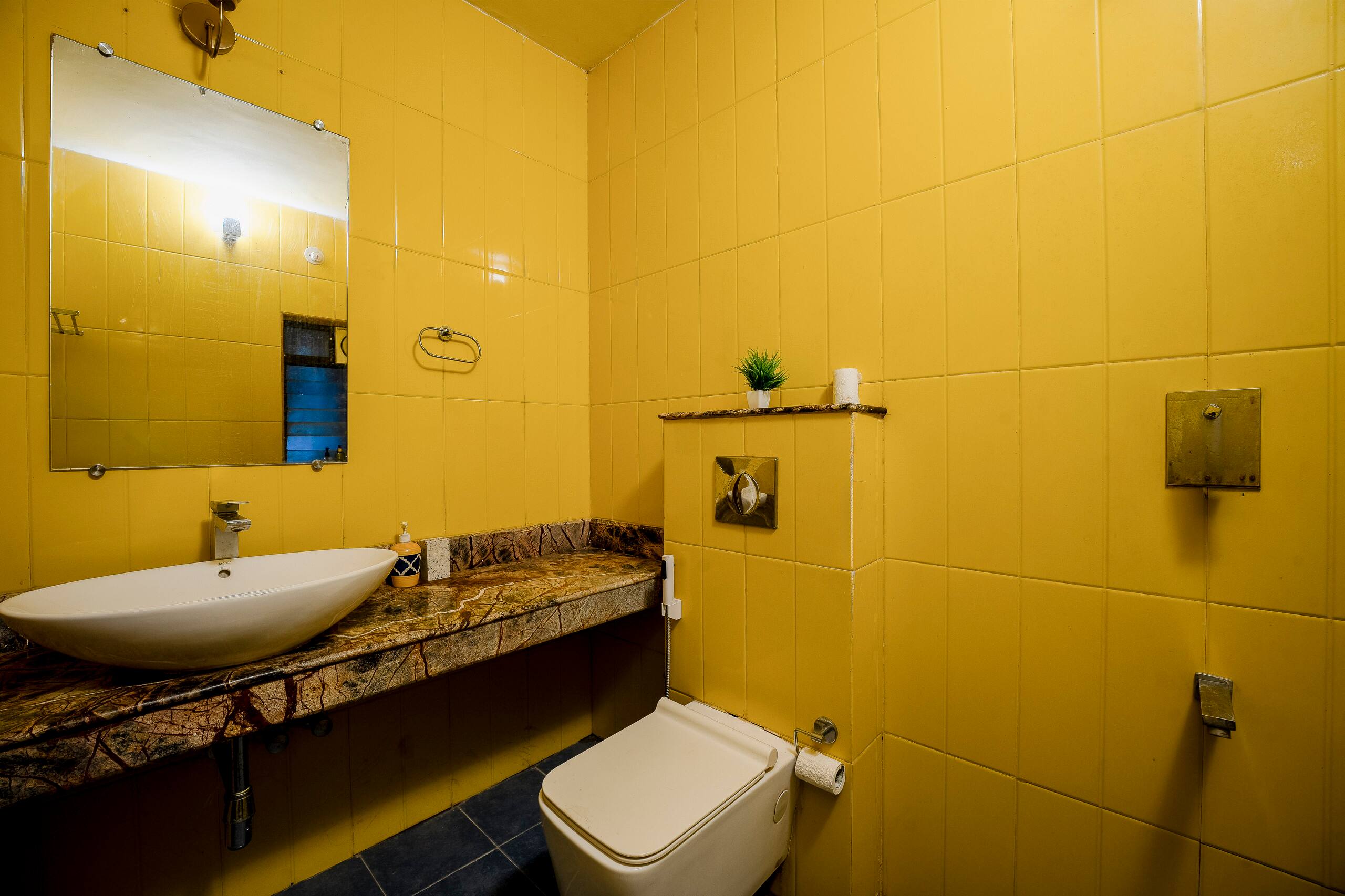 Panoramic Sea View 2BHK | Nr. Casinos | Mirashya 26