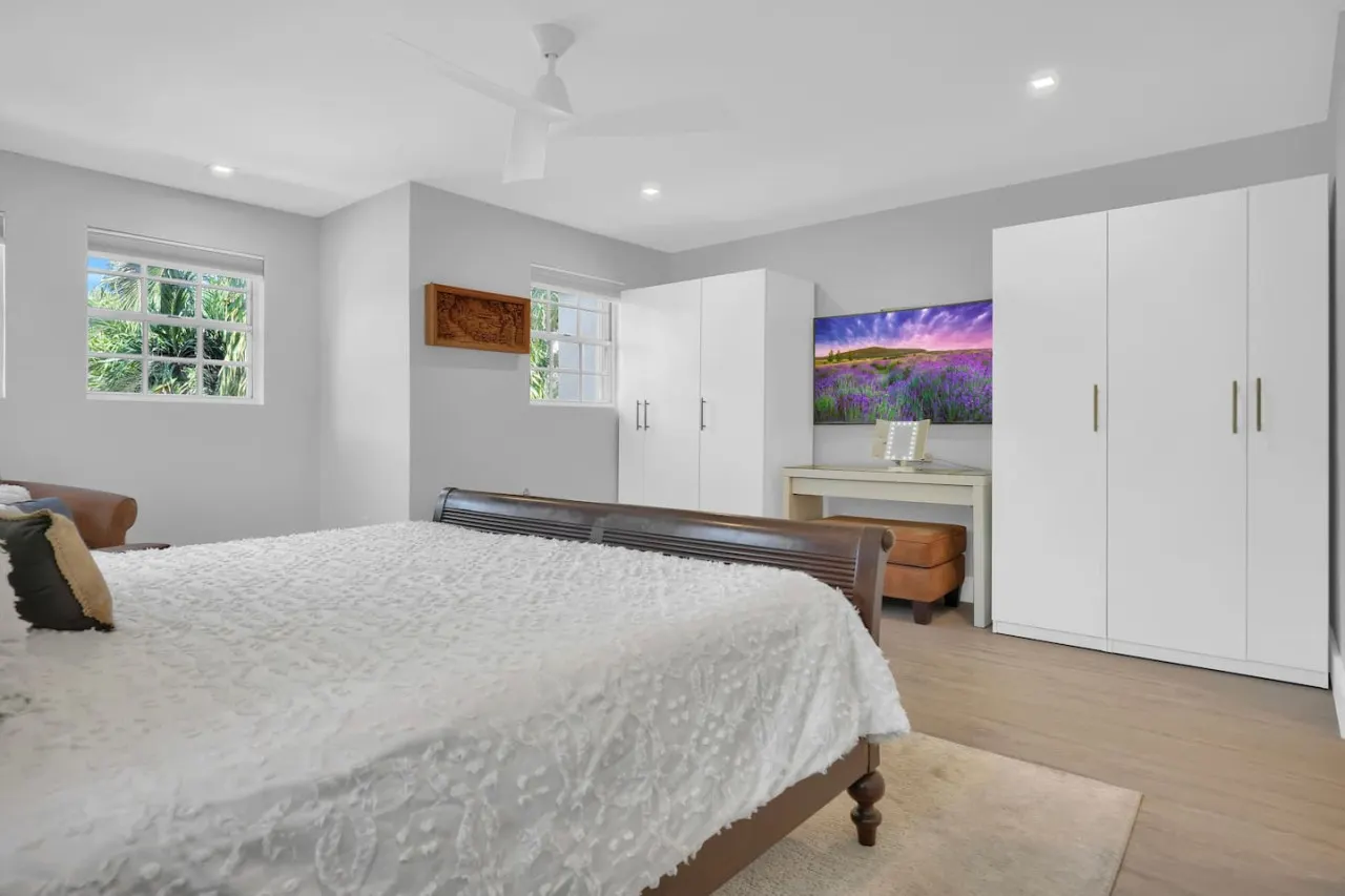 SF Home Away From Home in Coconut Grove 19
