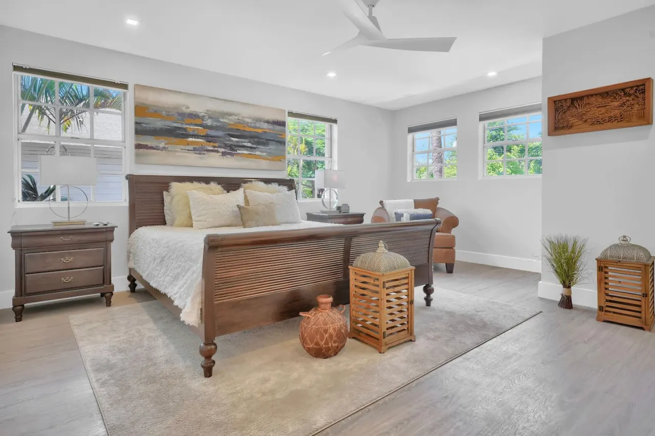 SF Home Away From Home in Coconut Grove 4