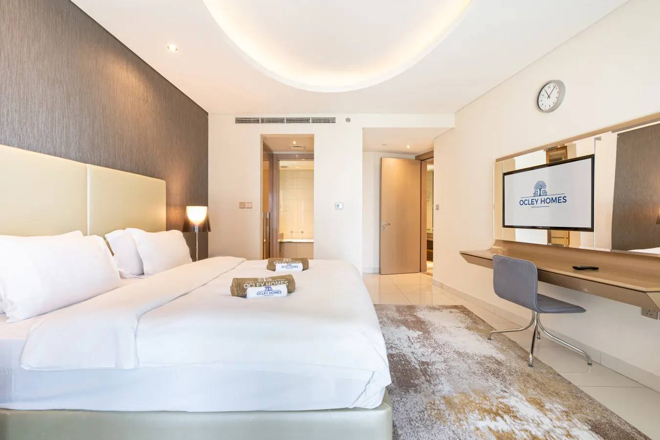 Sleek Central 60th Floor Home 13