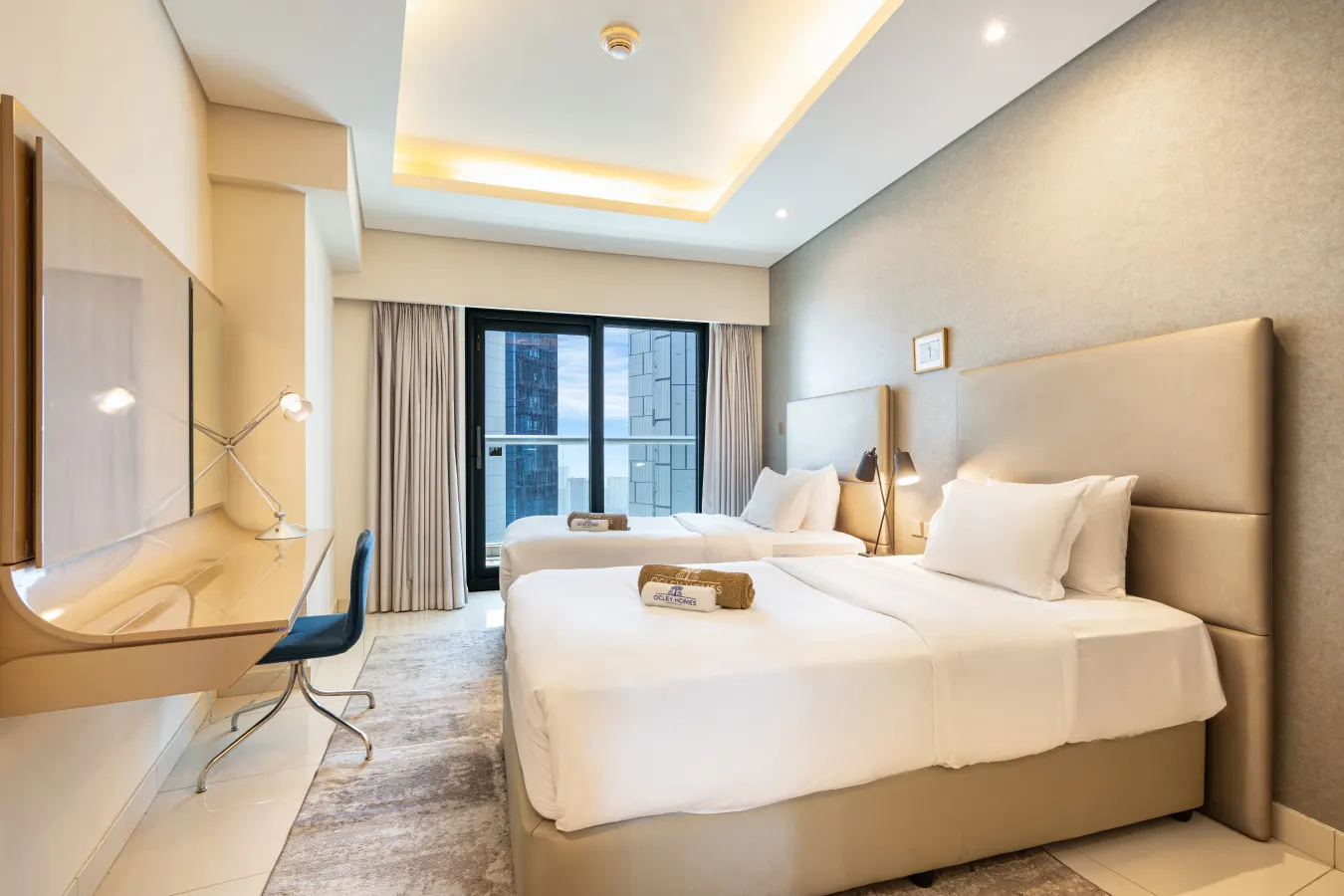 Sleek Central 60th Floor Home 3