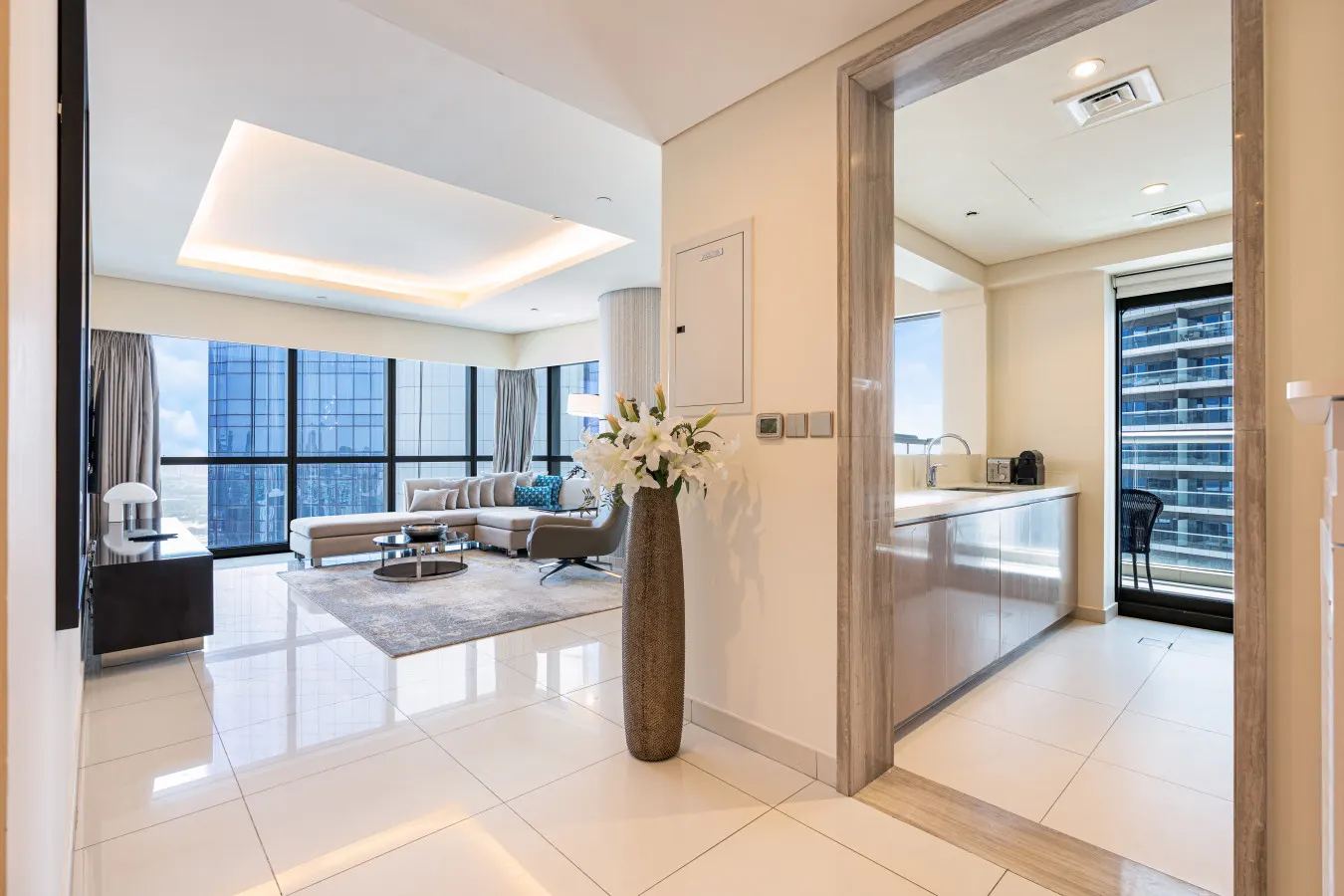 Sleek Central 60th Floor Home 6
