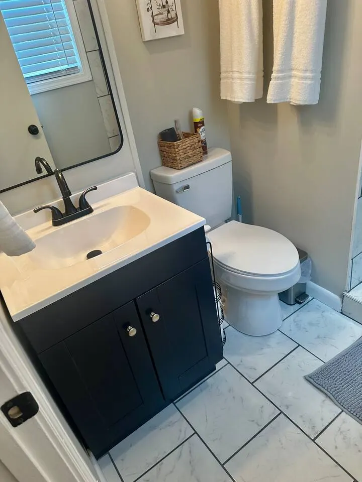 The Cozy Cottage 1/2 mi to Anniston Army Depot 18