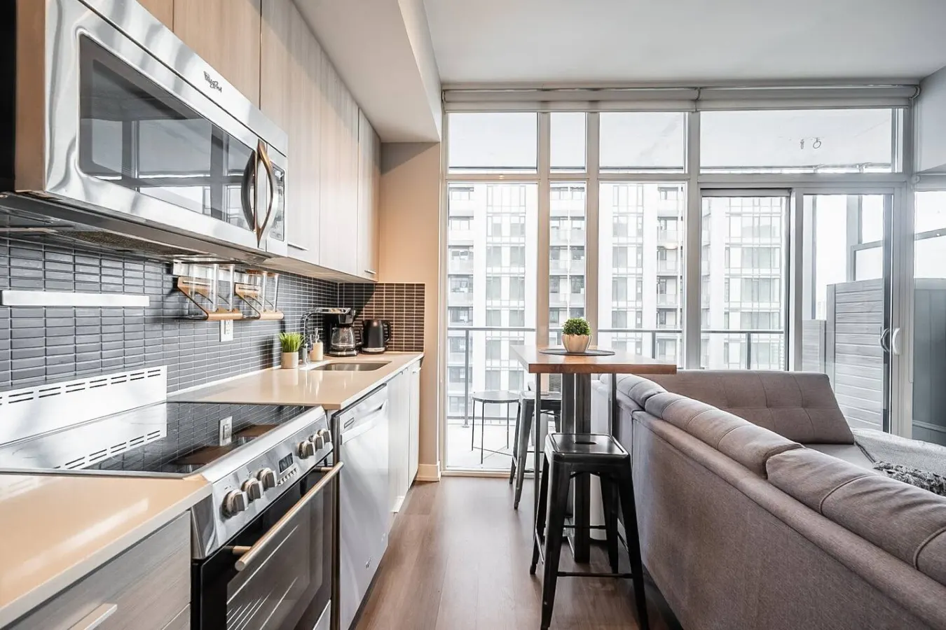 Modern 1BR Home Sleeps 4 Prime Location 11