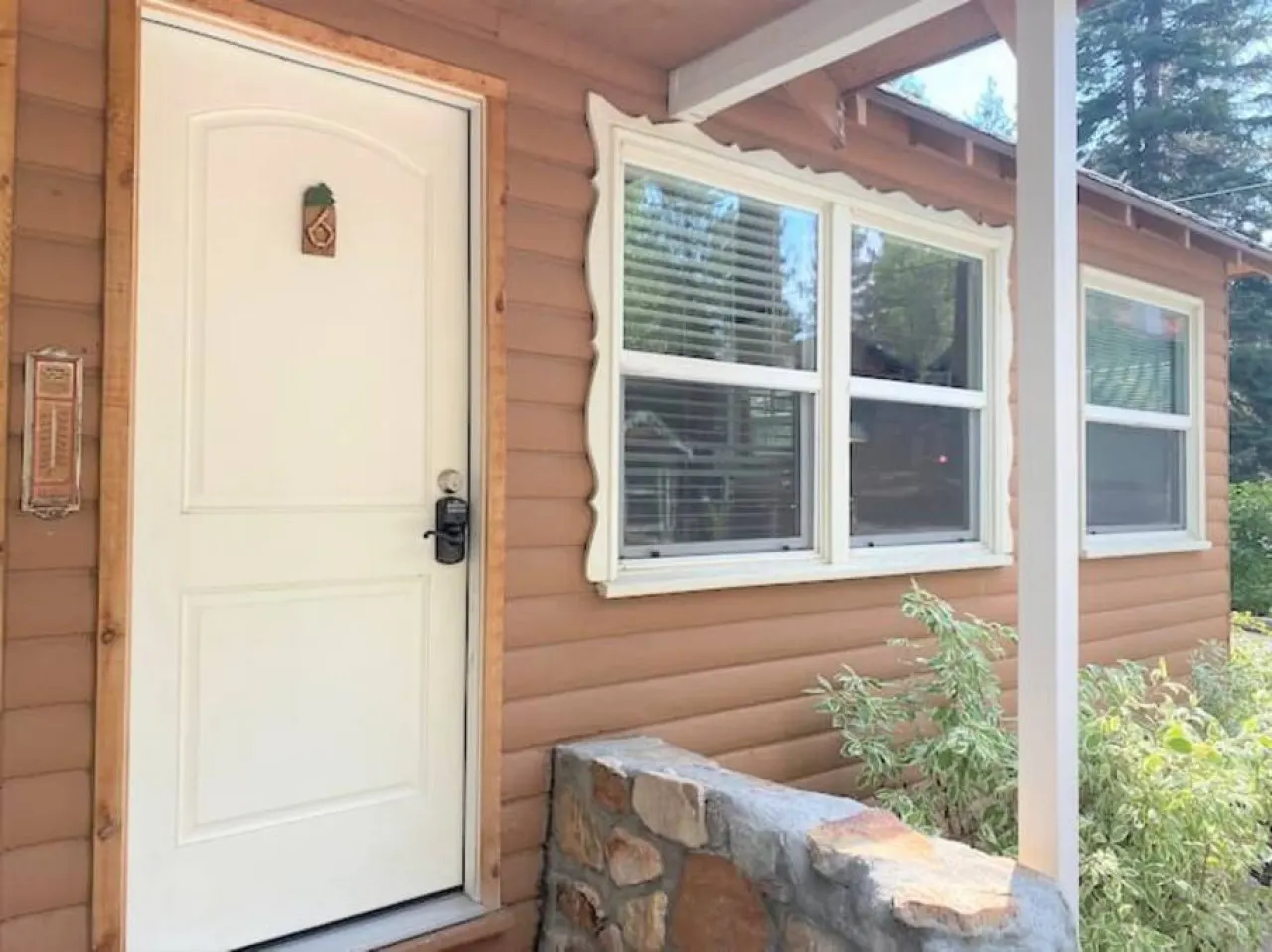 Charming Timber Haven Lodge (1BRM-4guest) Cabin #6 13