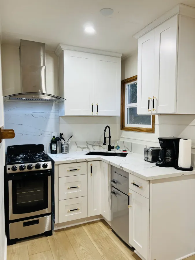 Charming Timber Haven Lodge (1BRM-4guest) Cabin #6 3