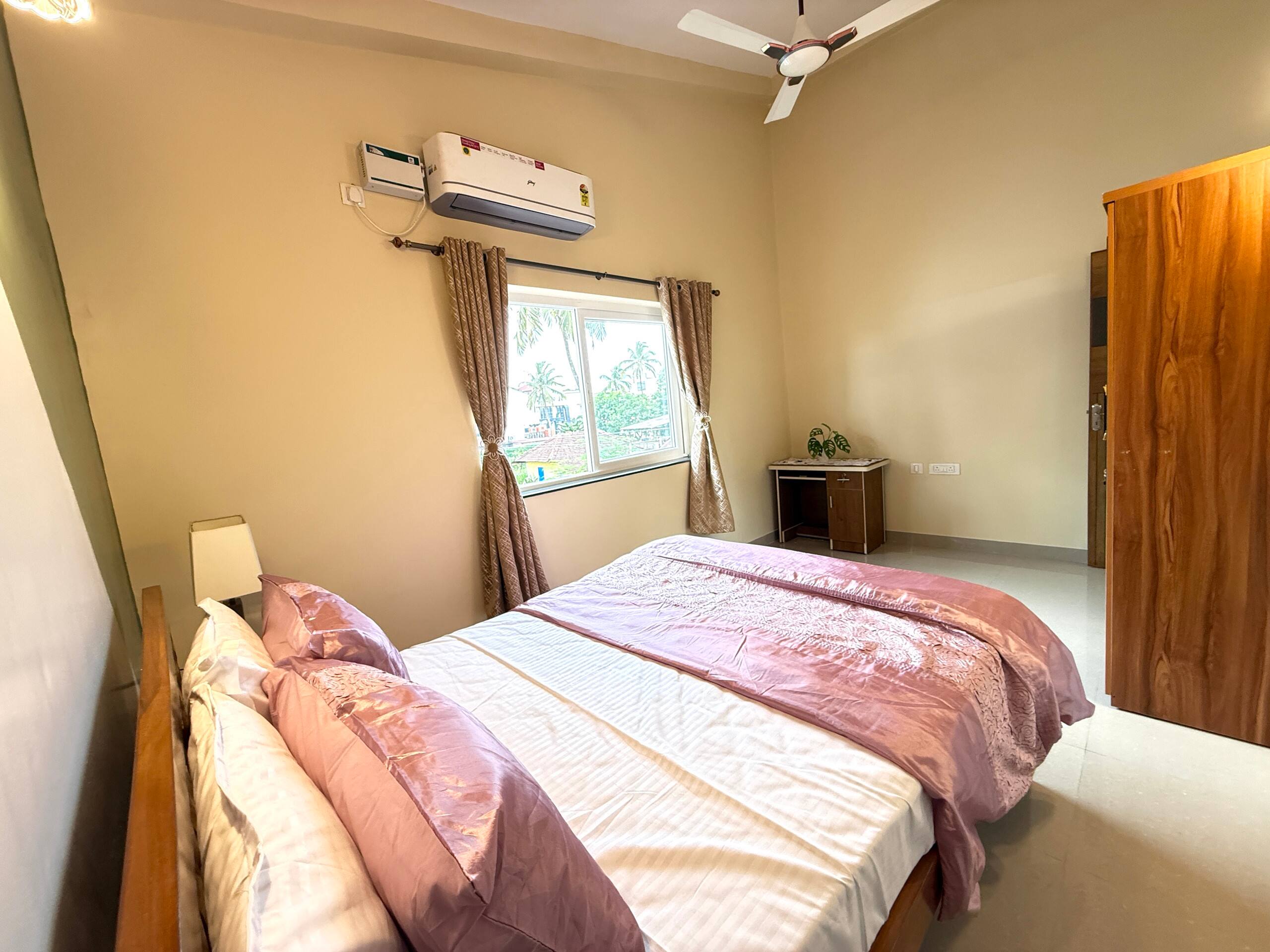 Pristine 1BHK |5 mins ride to beach|Kitchen|Wi-fi 25