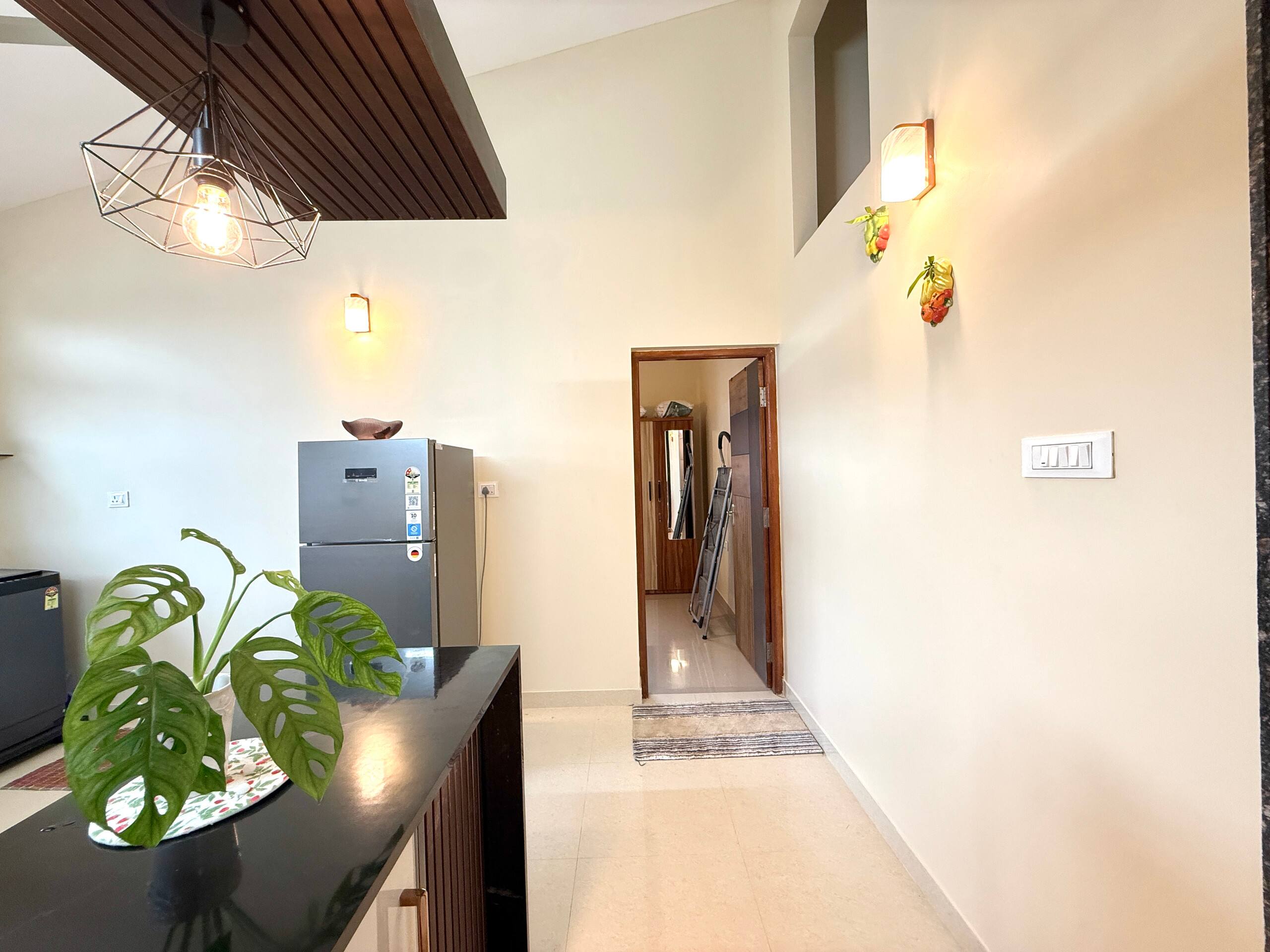 Pristine 1BHK |5 mins ride to beach|Kitchen|Wi-fi 14