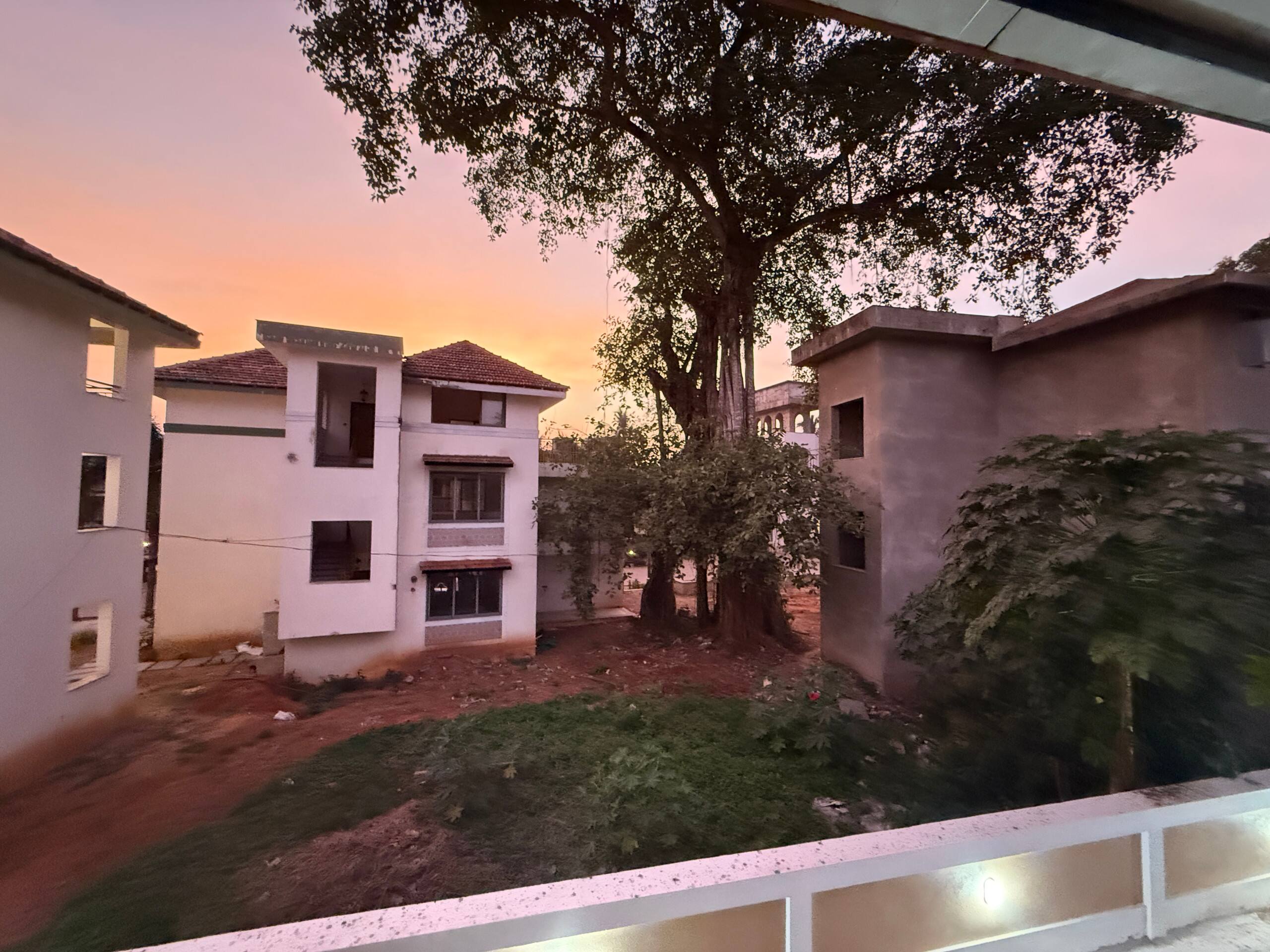 Pristine 1BHK |5 mins ride to beach|Kitchen|Wi-fi 28