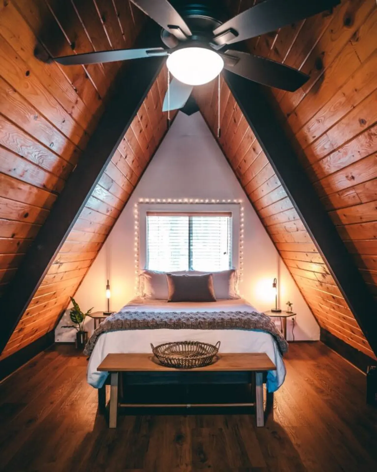 Mtn Modern A-Frame Retreat — photo 4