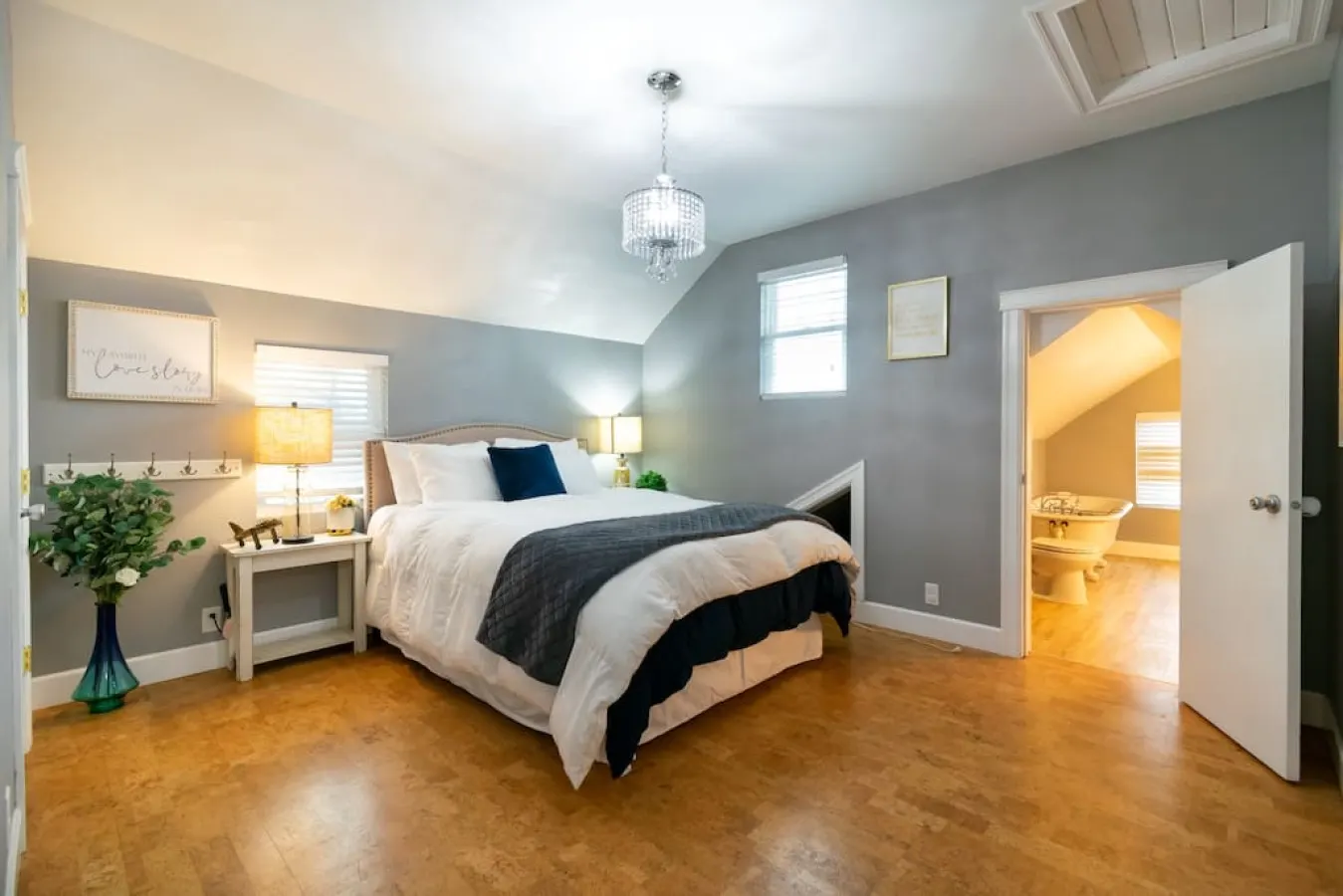1890 Historic Montana Retreat Boutique Stay W & R 12