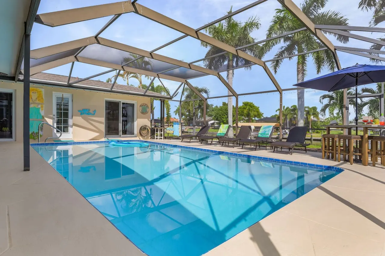 Pool Time and Fun Times at Mermaid Dream