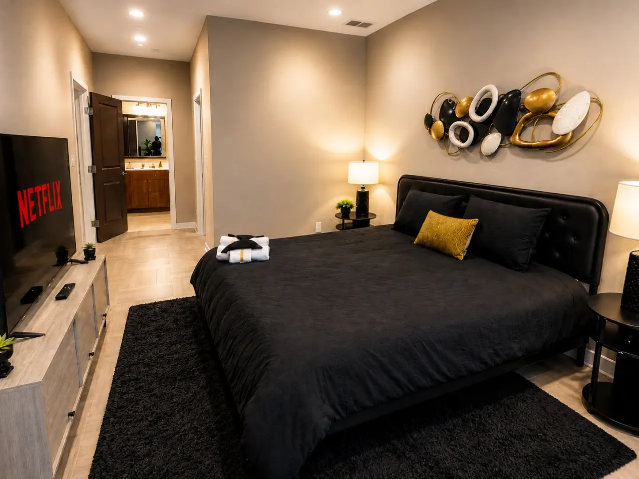 The Highline Home King + Queen 7