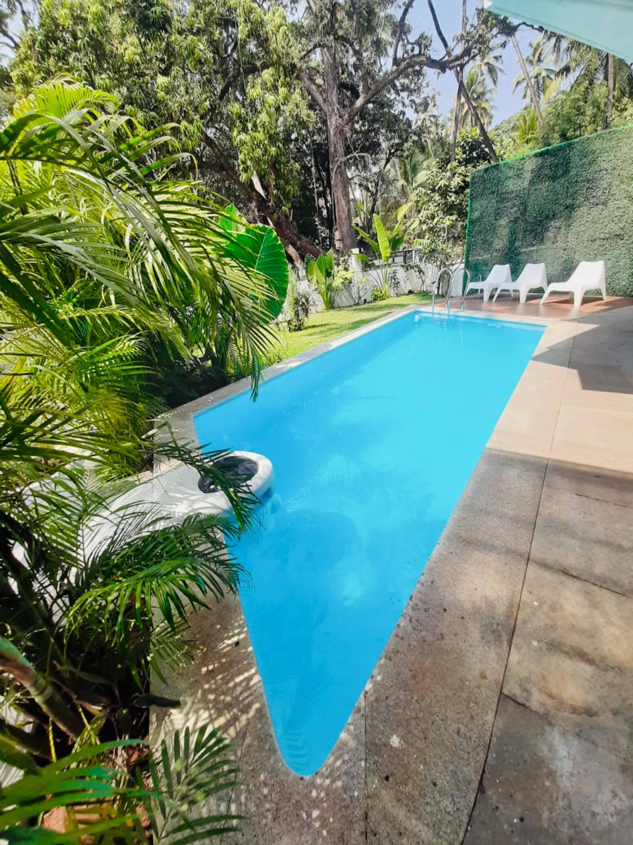 102 Solo Room |POOL |STAFF |B'FAST @ Calangute 26