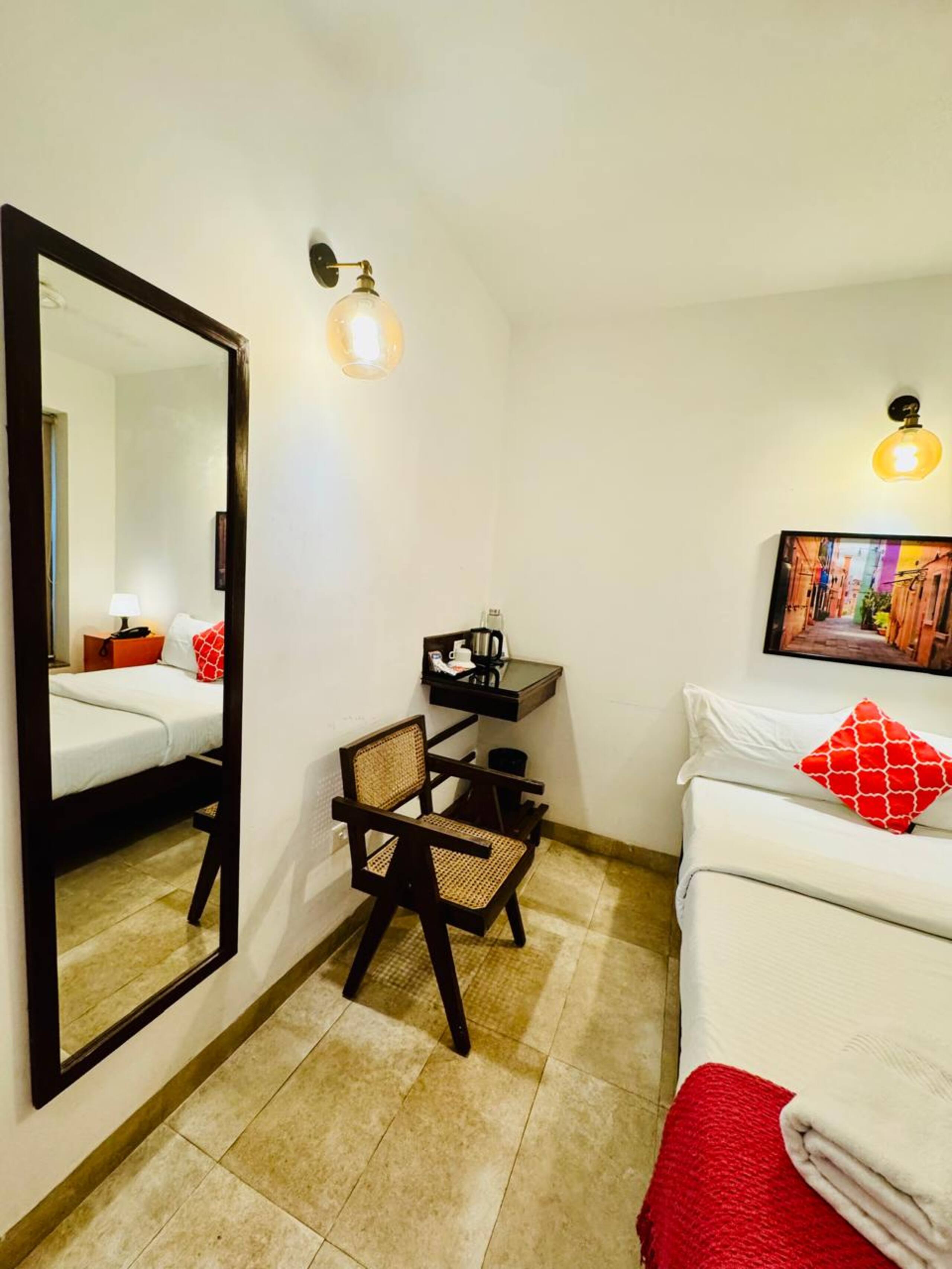 102 Solo Room |POOL |STAFF |B'FAST @ Calangute — photo 2