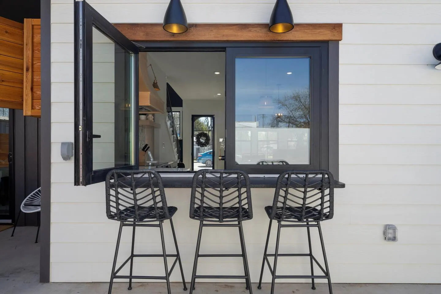 The Wishing House-3 minute walk to Magnolia Silos 18