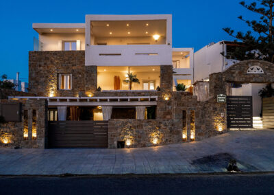Double room with balcony  in Mykonos town 8