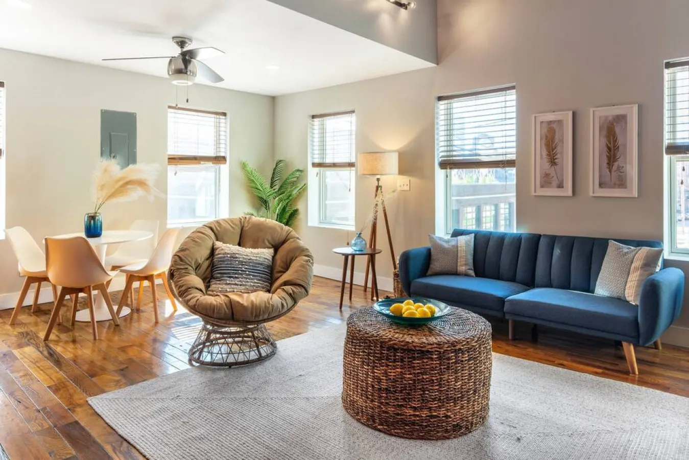 Broadway Suites - Stunning Downtown Condos 8