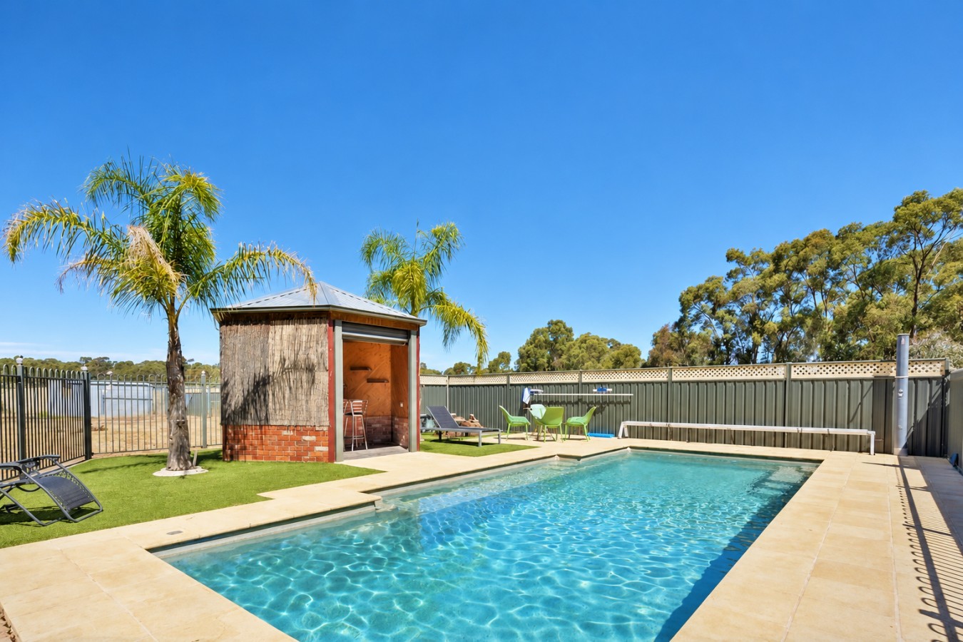 Whispering Woods | Pool, Sauna & Country Escape