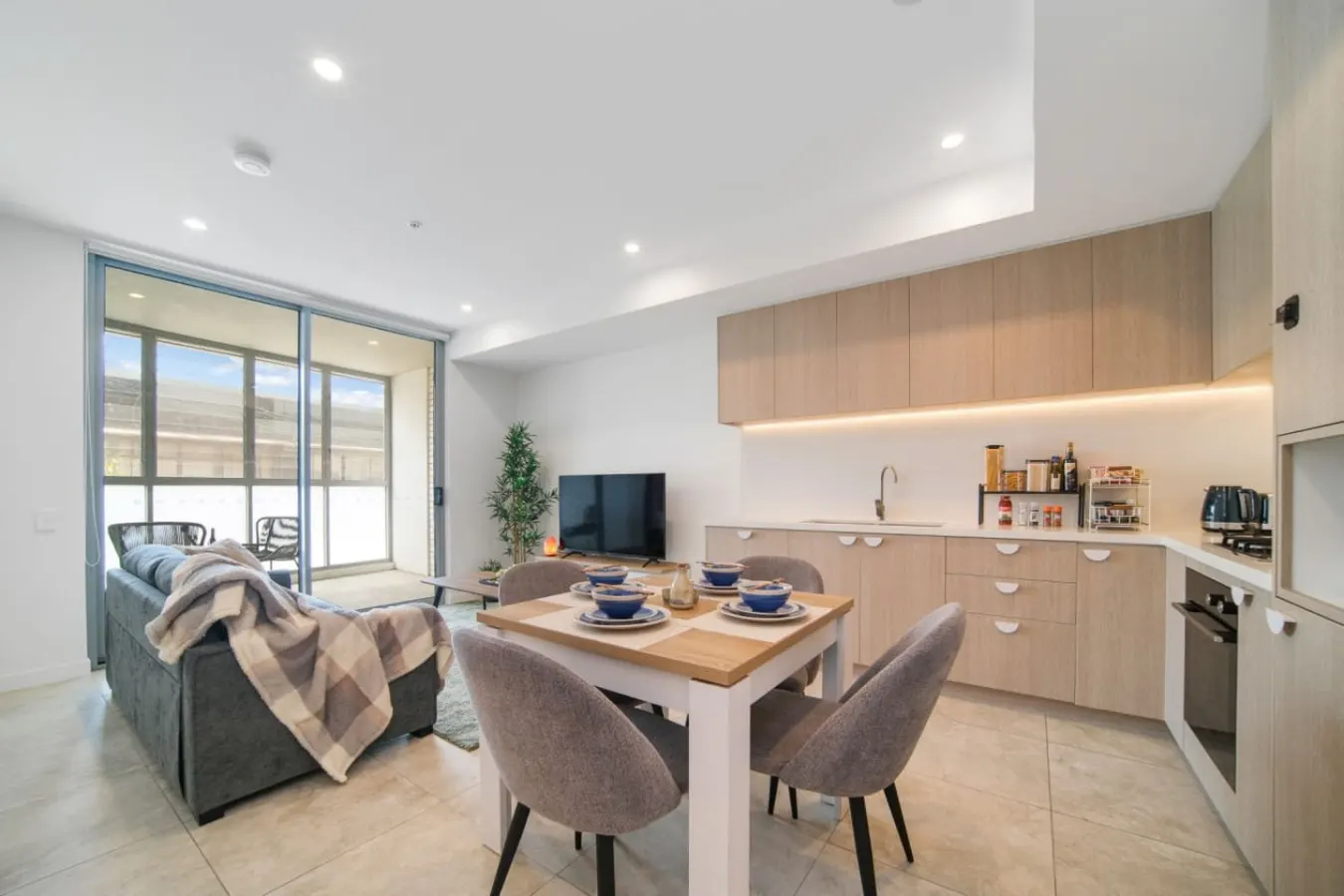 Lotus Oasis 1BR w/ Free Parking 8