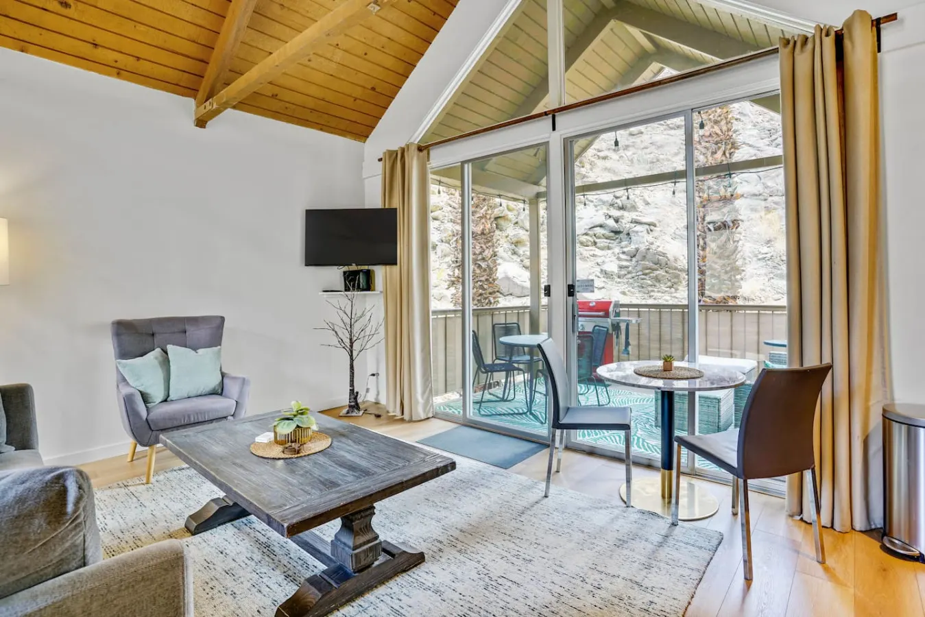 Six Palms: Indian Wells, CA 7