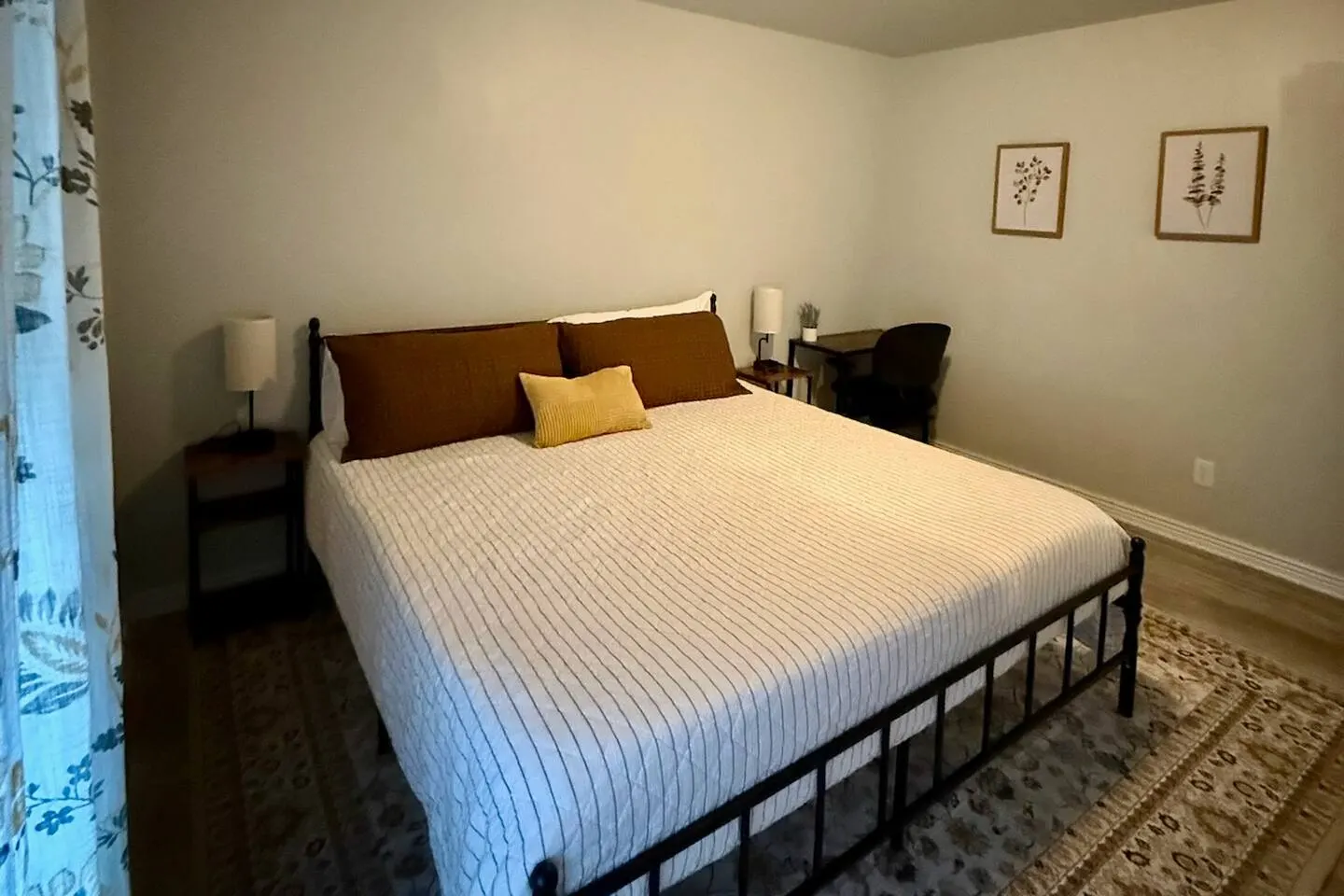 Creekside Retreat 7 Beds Close to Hiking 13