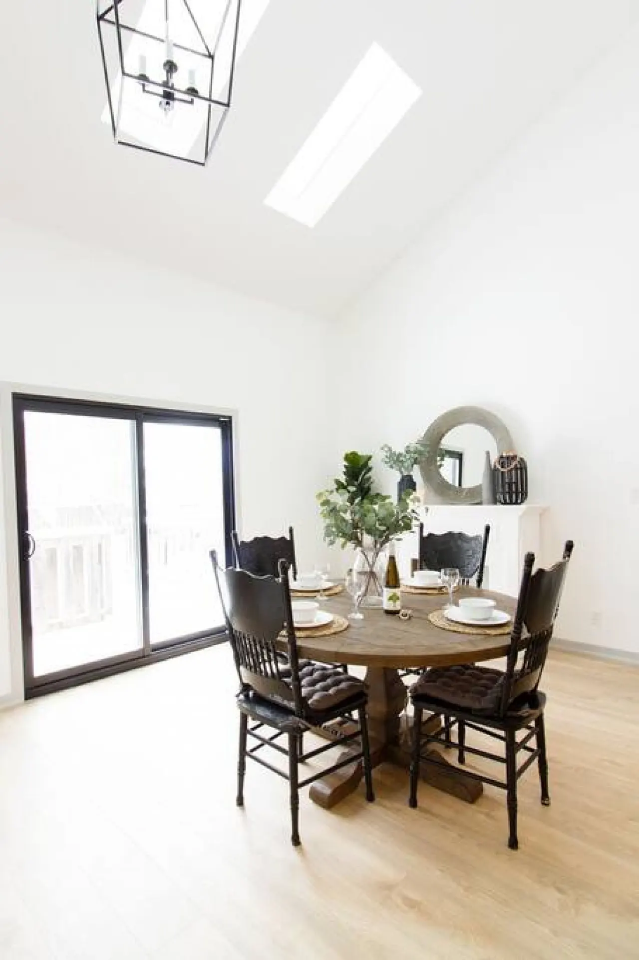 Walk to Downtown Picton, 4-bedroom; BEACH PASS INCLUDED! 20