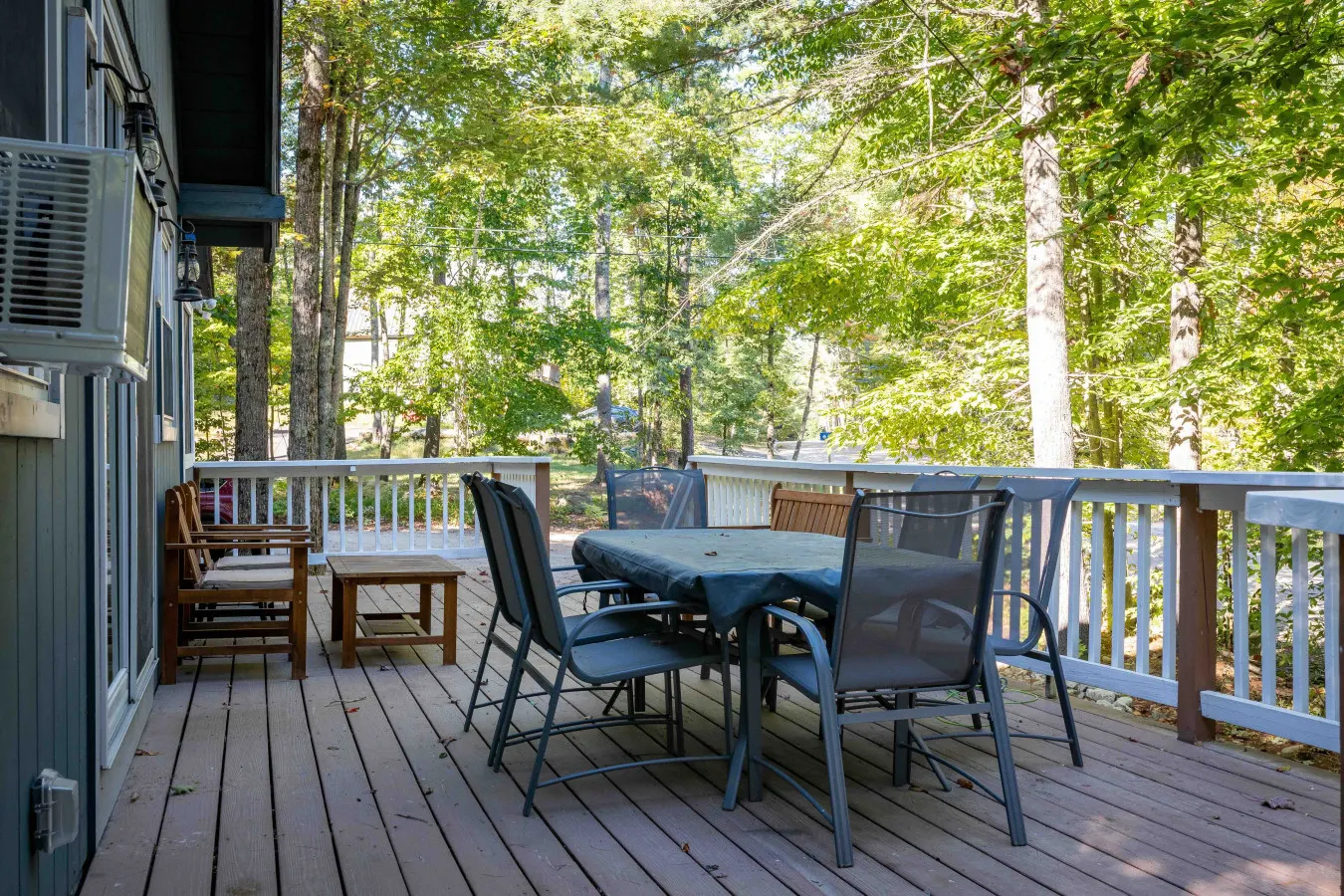 Hot Tub,King Bed,Dogs w/Pequawket Beach Access! 6
