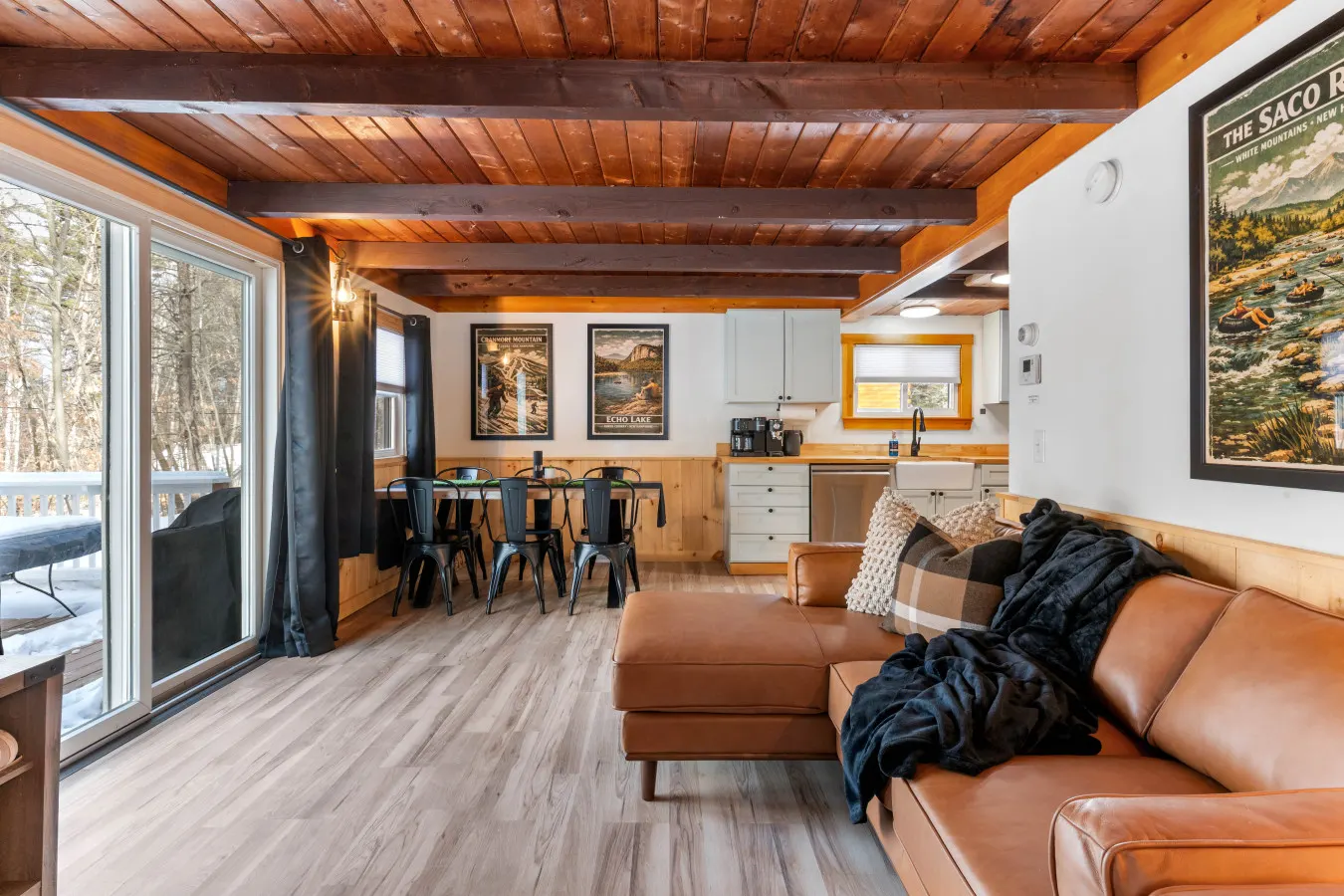 Hot Tub,King Bed,Dogs w/Pequawket Beach Access! 8