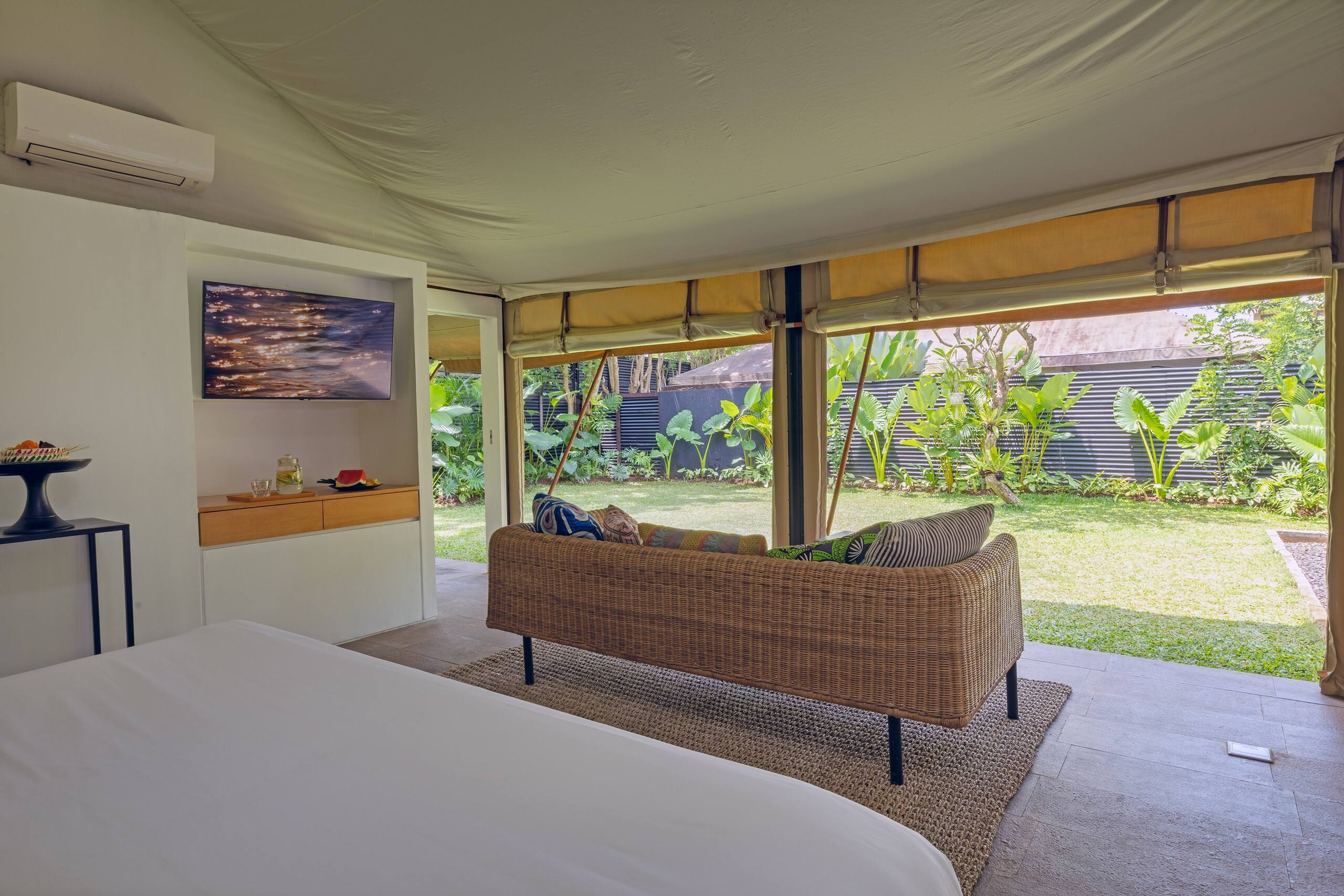 Spacious 1-BR Luxury Tented — photo 4
