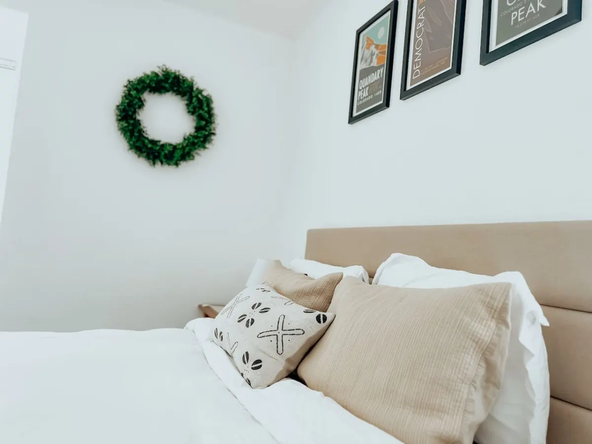 Quaint One Bed Condo near DTC 8