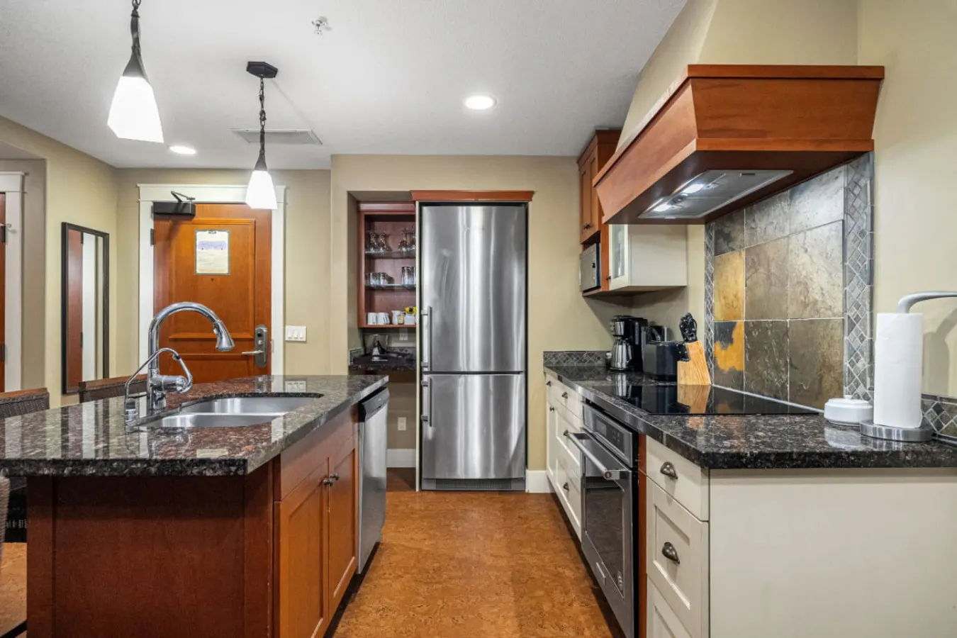 Mountain Suite with Hot Tub & Fitness Center 13