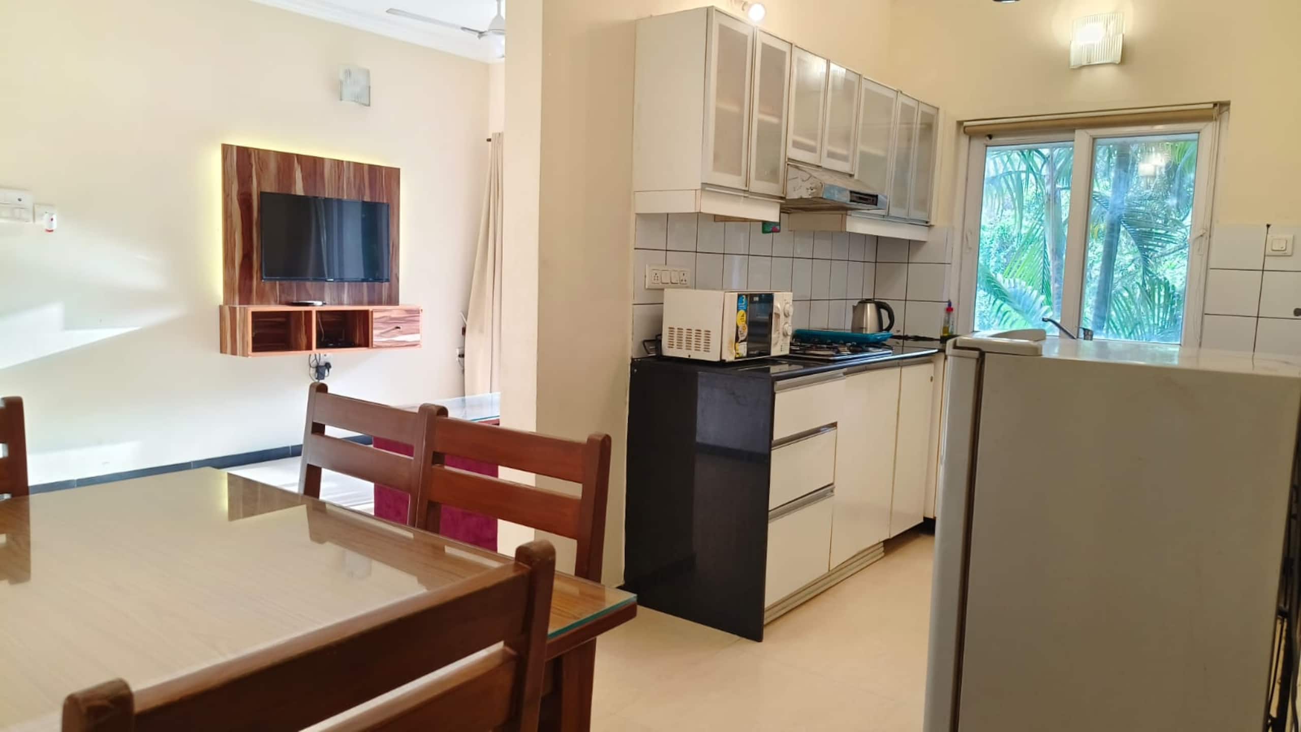 Ivy 2BHK B1 -Pool/5 mins from Tito's/Baga Beach 6