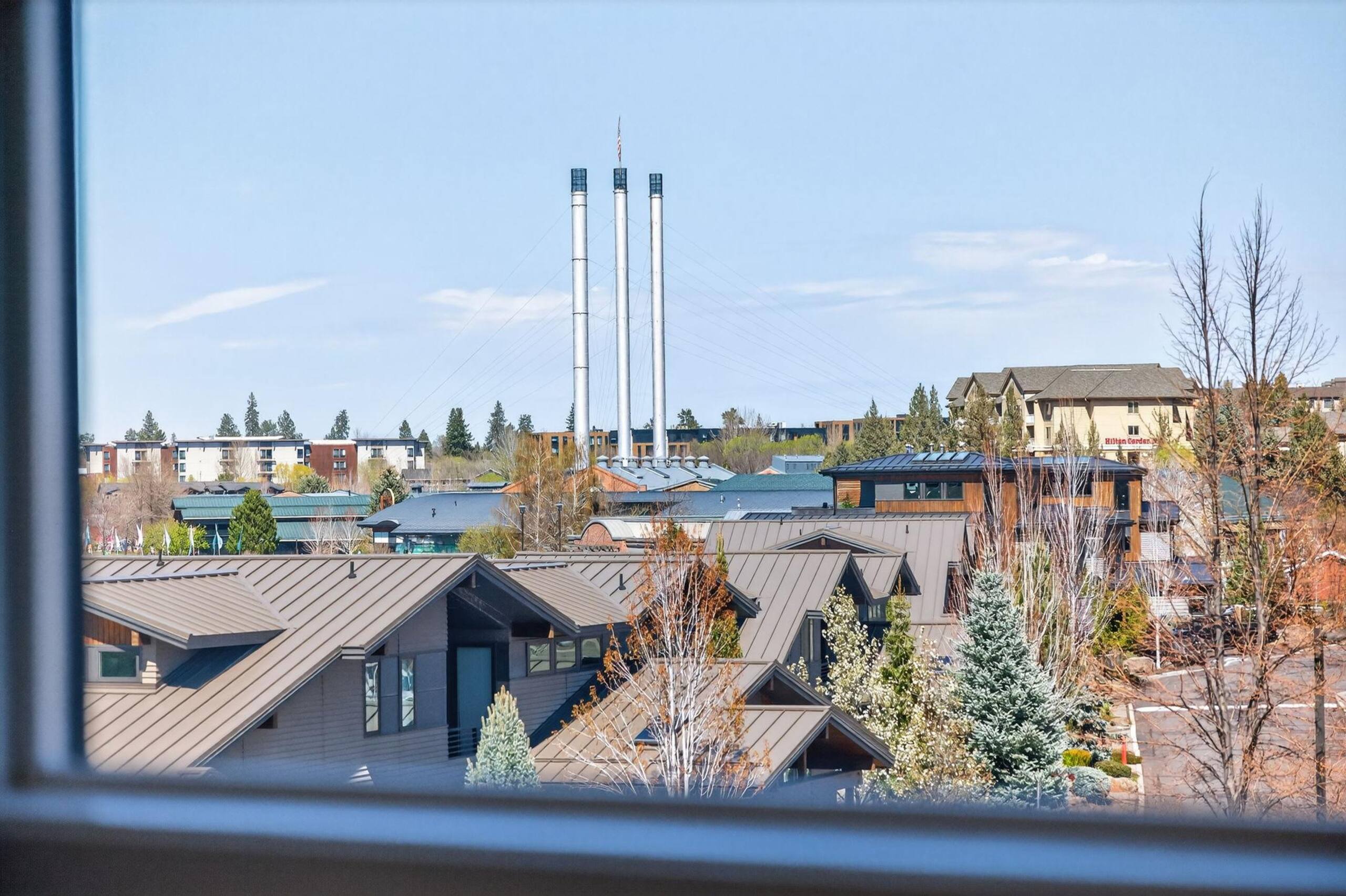 A Stone's Throw | Crestline View 40