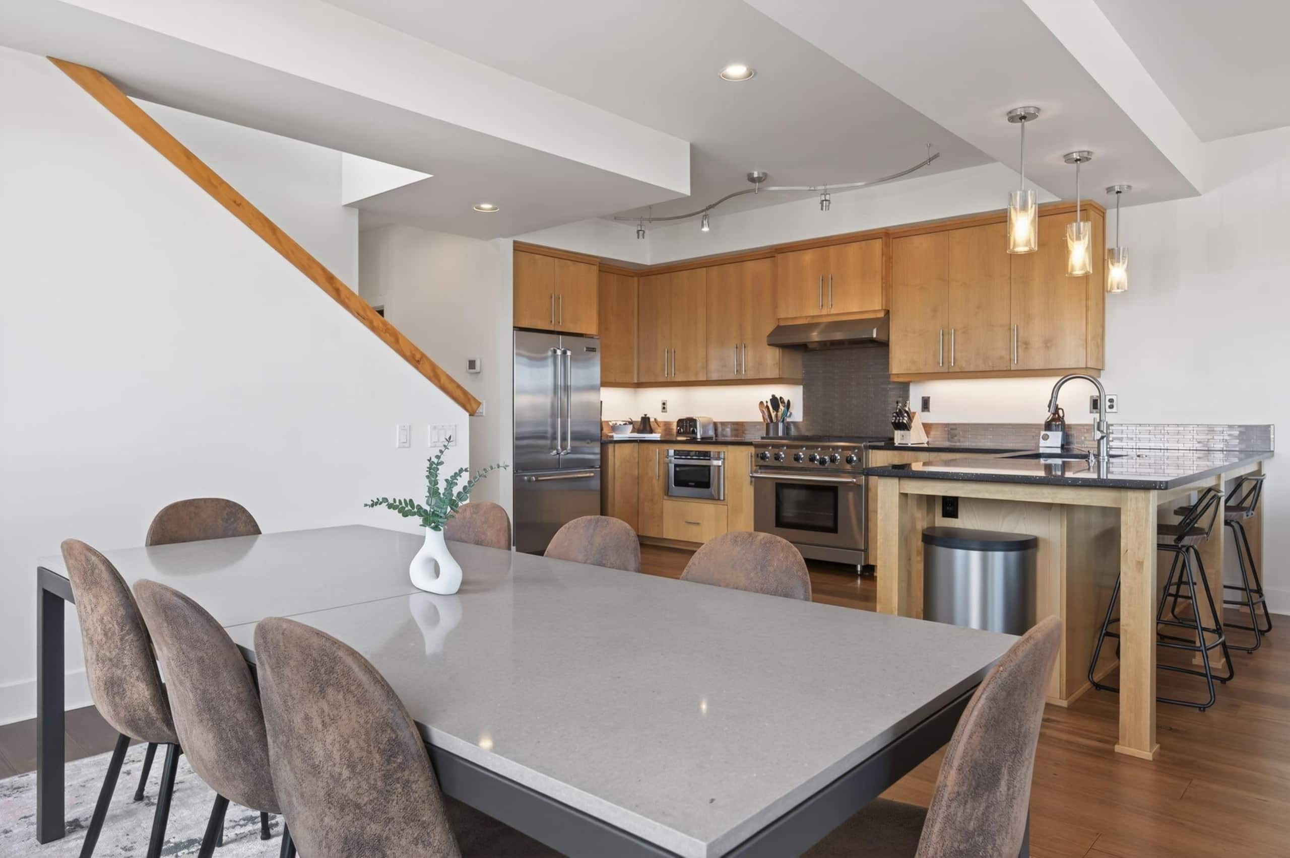 A Stone's Throw | Crestline View 13