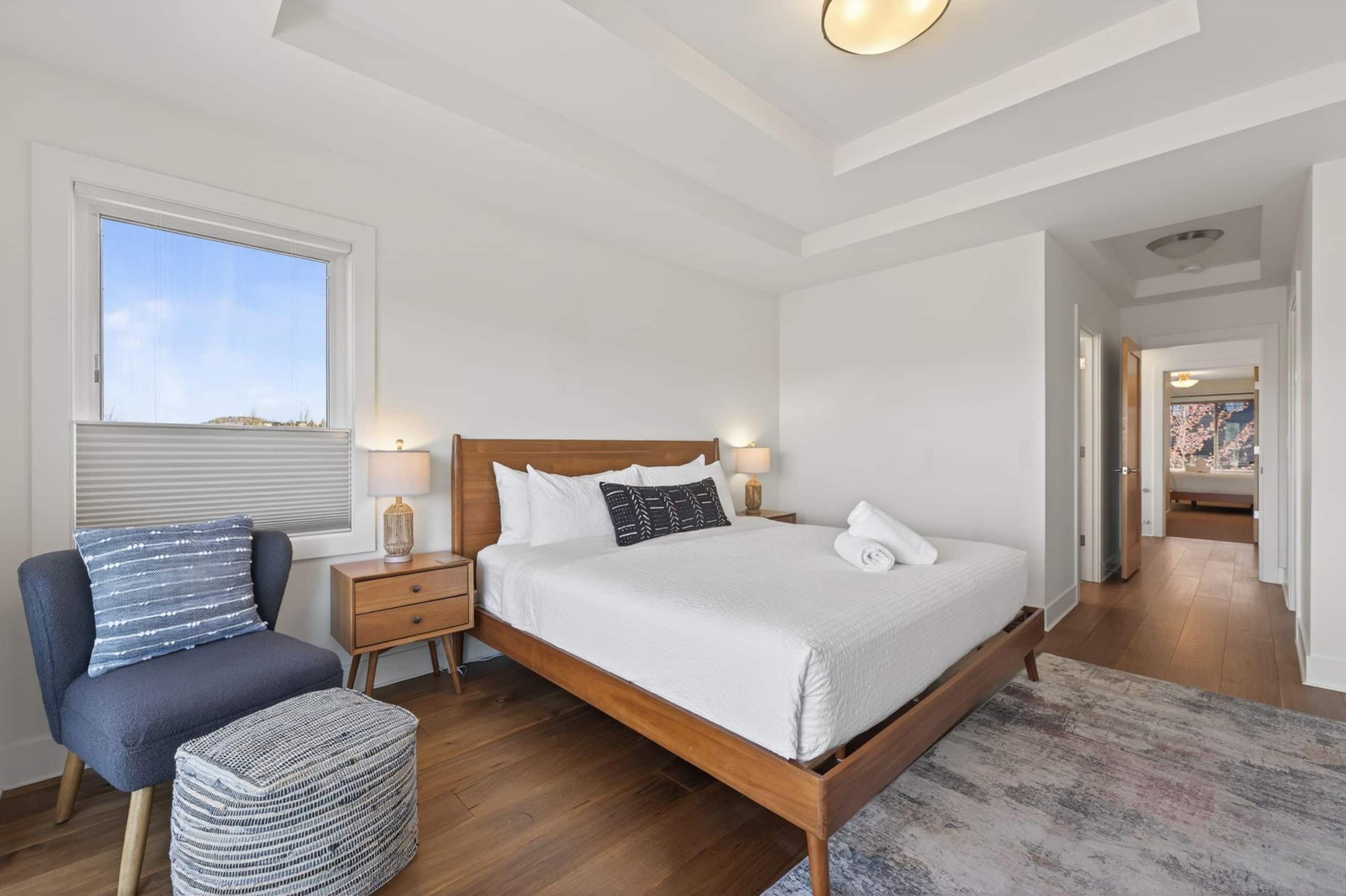 A Stone's Throw | Crestline View 24