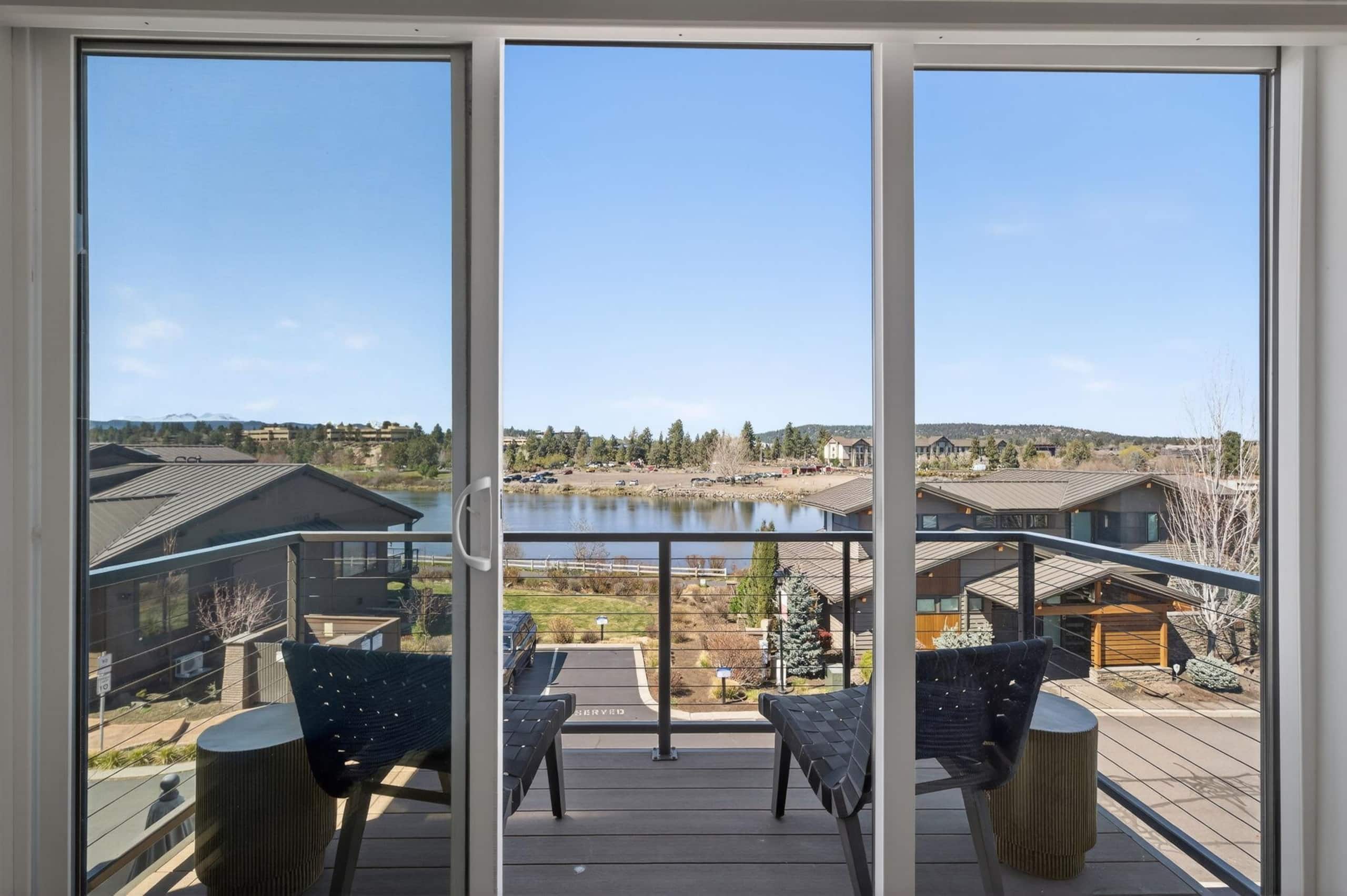 A Stone's Throw | Crestline View 27