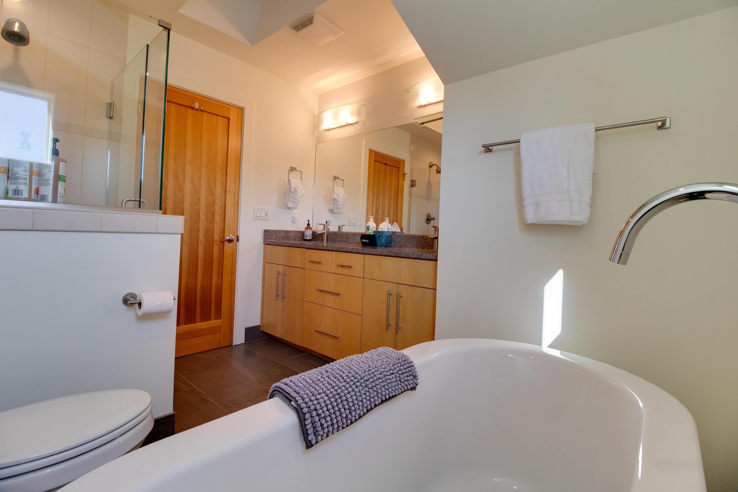 A Stone's Throw | Crestline View 33