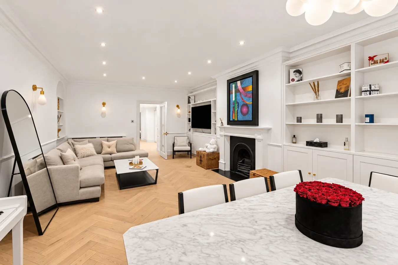 Knightsbridge 3-Bed Next To Harrods with Patio 9