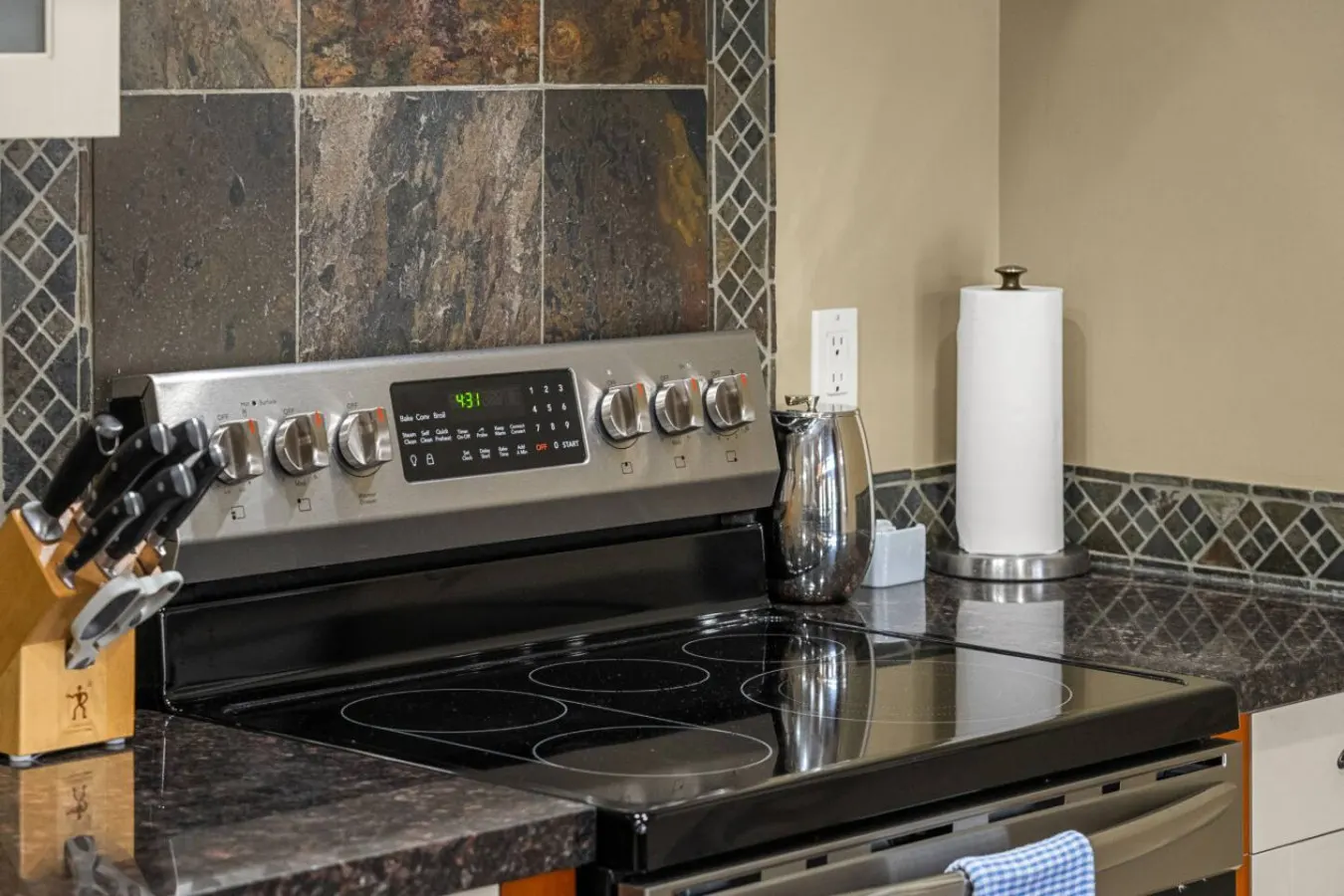 Rockies Home: Hot Tub, Pool & Fireplace 17