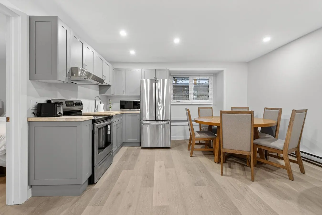 The Comfort Suite | Modern 3BR | Netflix | Parking — photo 2