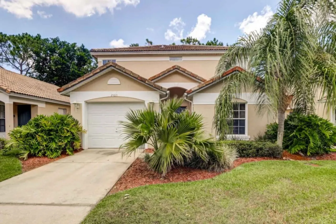 Charming 3-Bedroom Villa with Pool in Southern Dunes Golf & Country Club 2