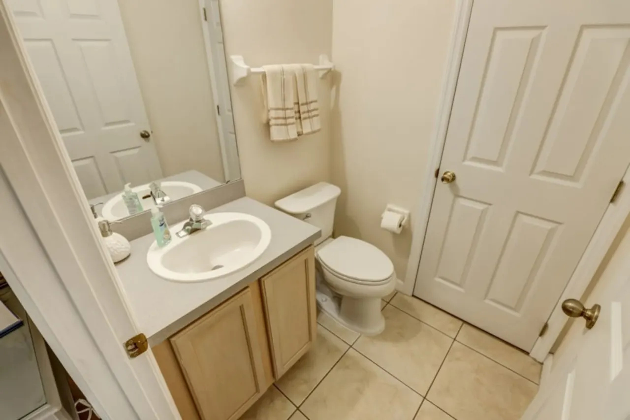 Charming 3-Bedroom Villa with Pool in Southern Dunes Golf & Country Club 9