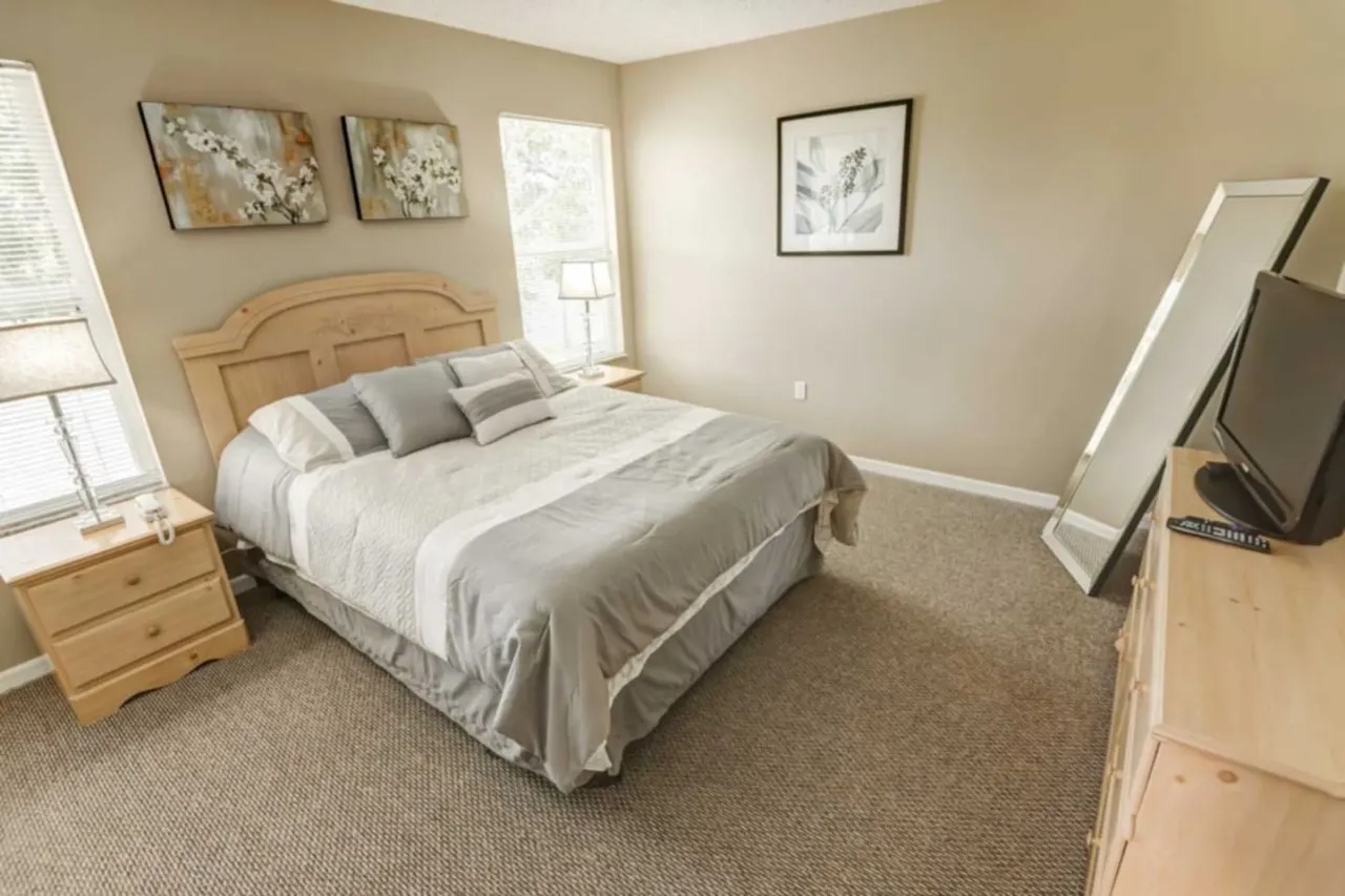 Charming 3-Bedroom Villa with Pool in Southern Dunes Golf & Country Club 11