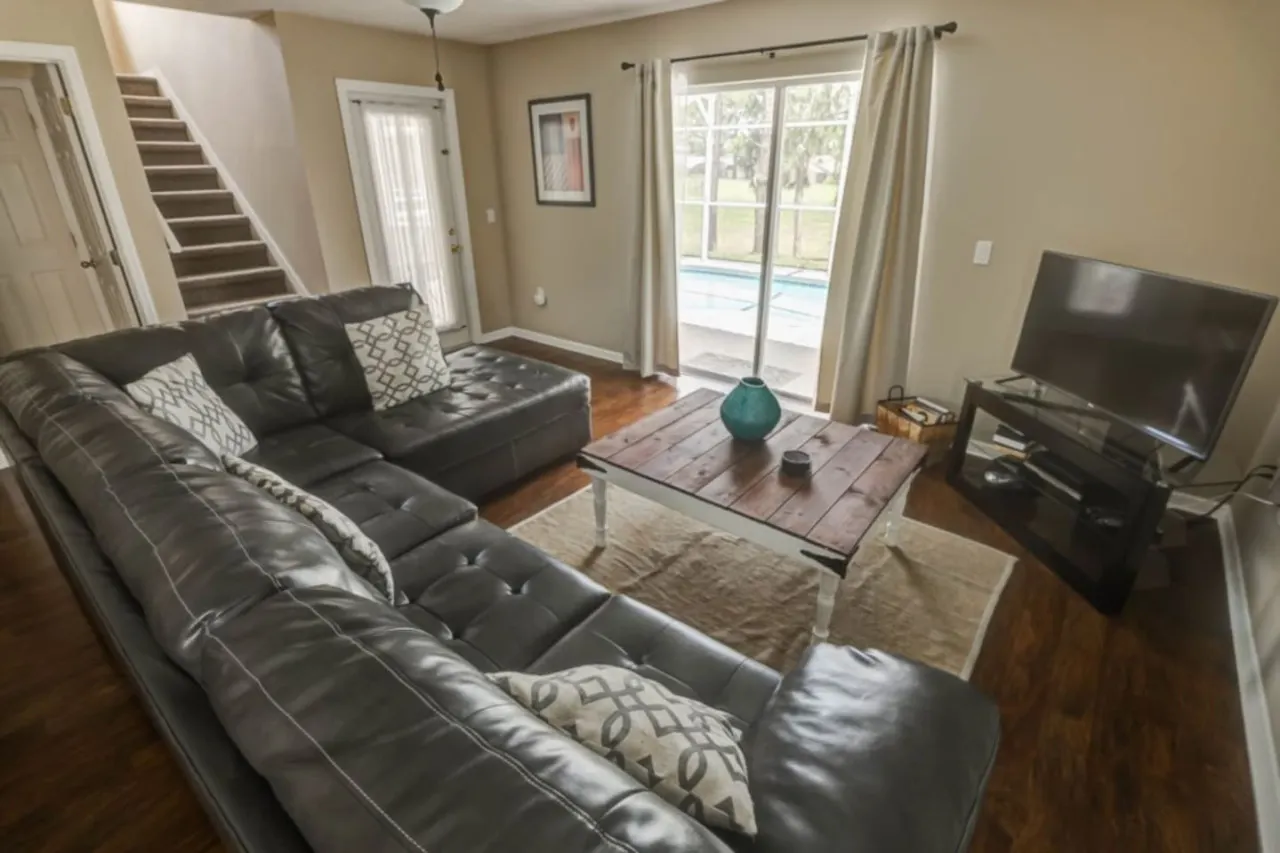 Charming 3-Bedroom Villa with Pool in Southern Dunes Golf & Country Club 7